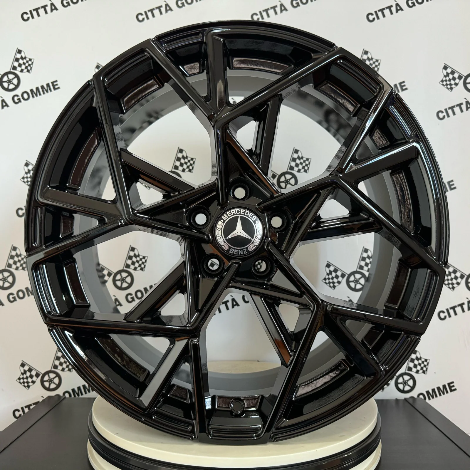 4 Cerchi in lega Cartesio per MERCEDES Classe A B C E S CLA CLE GLA GLB GLK SLK EQA EQB - Image 3