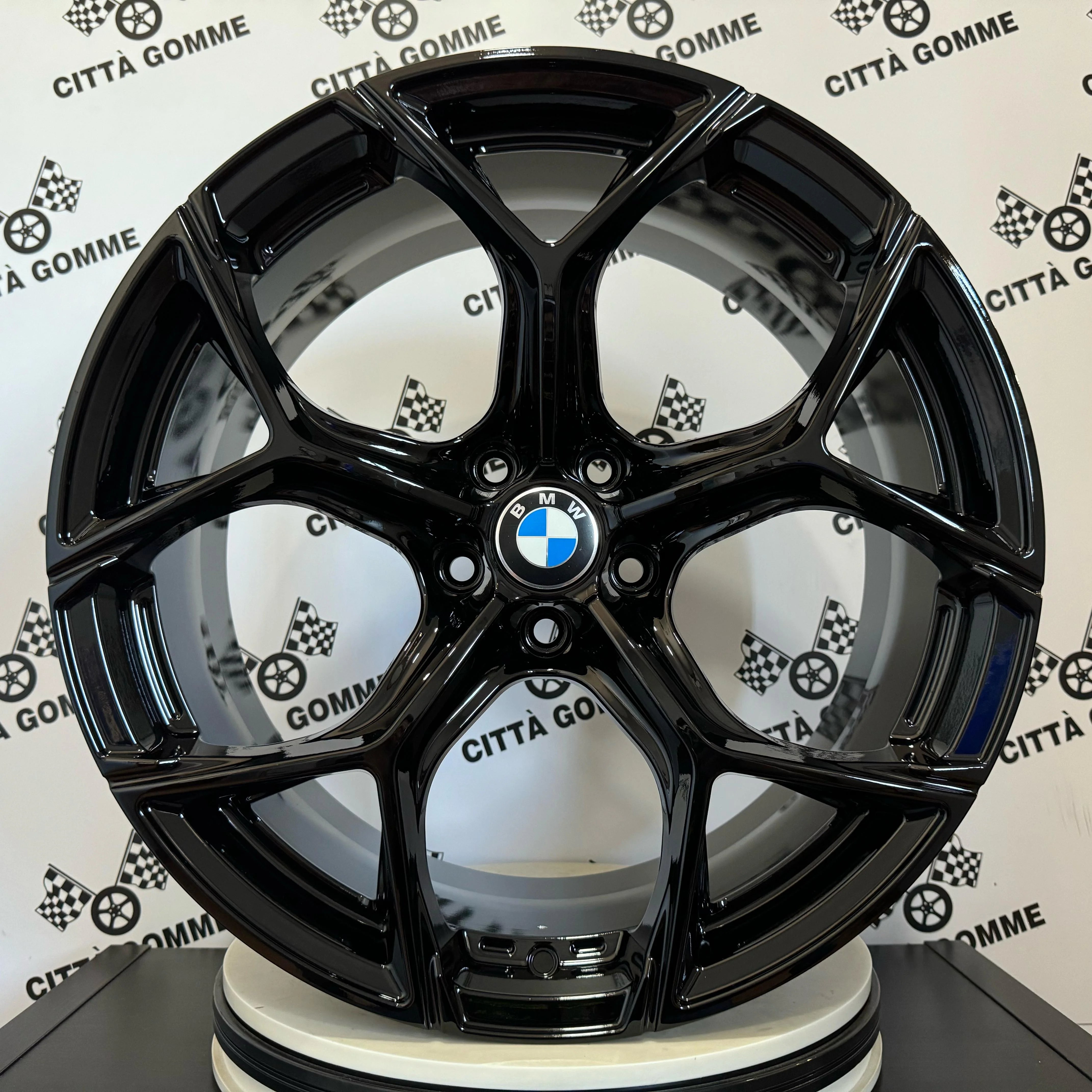 4 Cerchi in lega FANCY per BMW SERIE 1 2 3 4 5 6 7 X1 X2 X3 X4 iX1 iX2 iX - Image 3