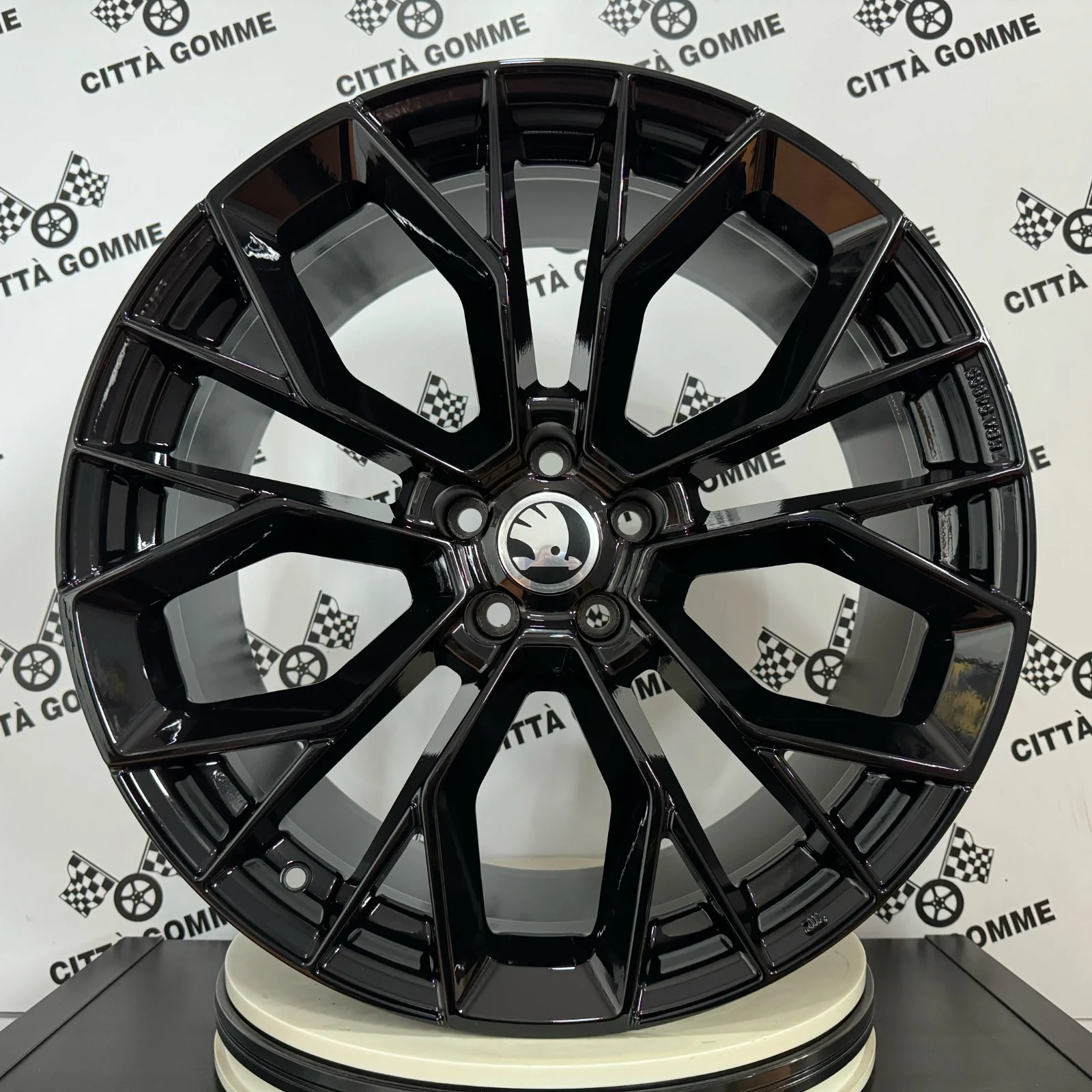 4 Cerchi in lega STILO per SKODA YETI SUPERB OCTAVIA KODIAQ KAROQ - Image 5