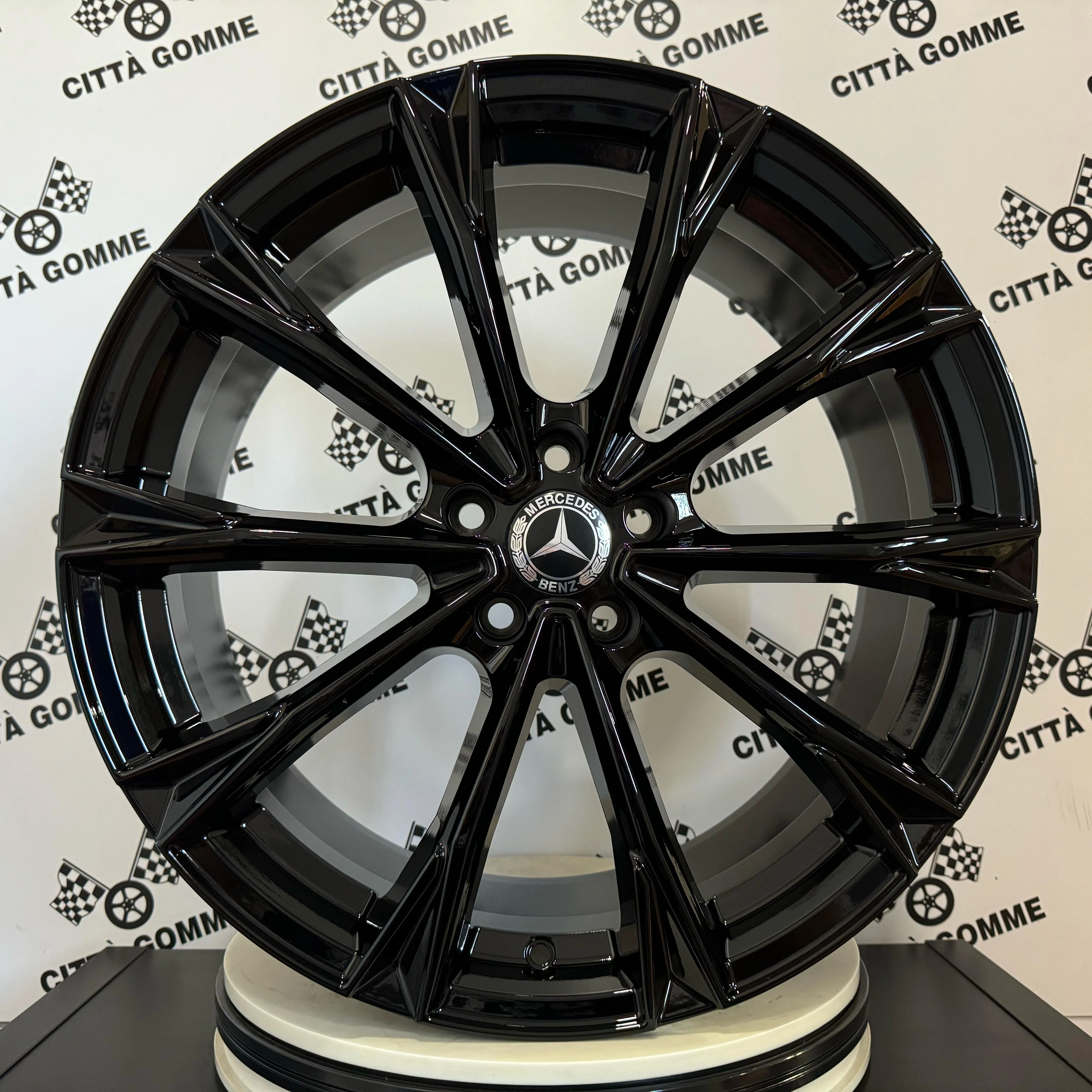 4 Cerchi in lega Totale per MERCEDES C E GLC SLK DOPPIA MISURA - Image 5