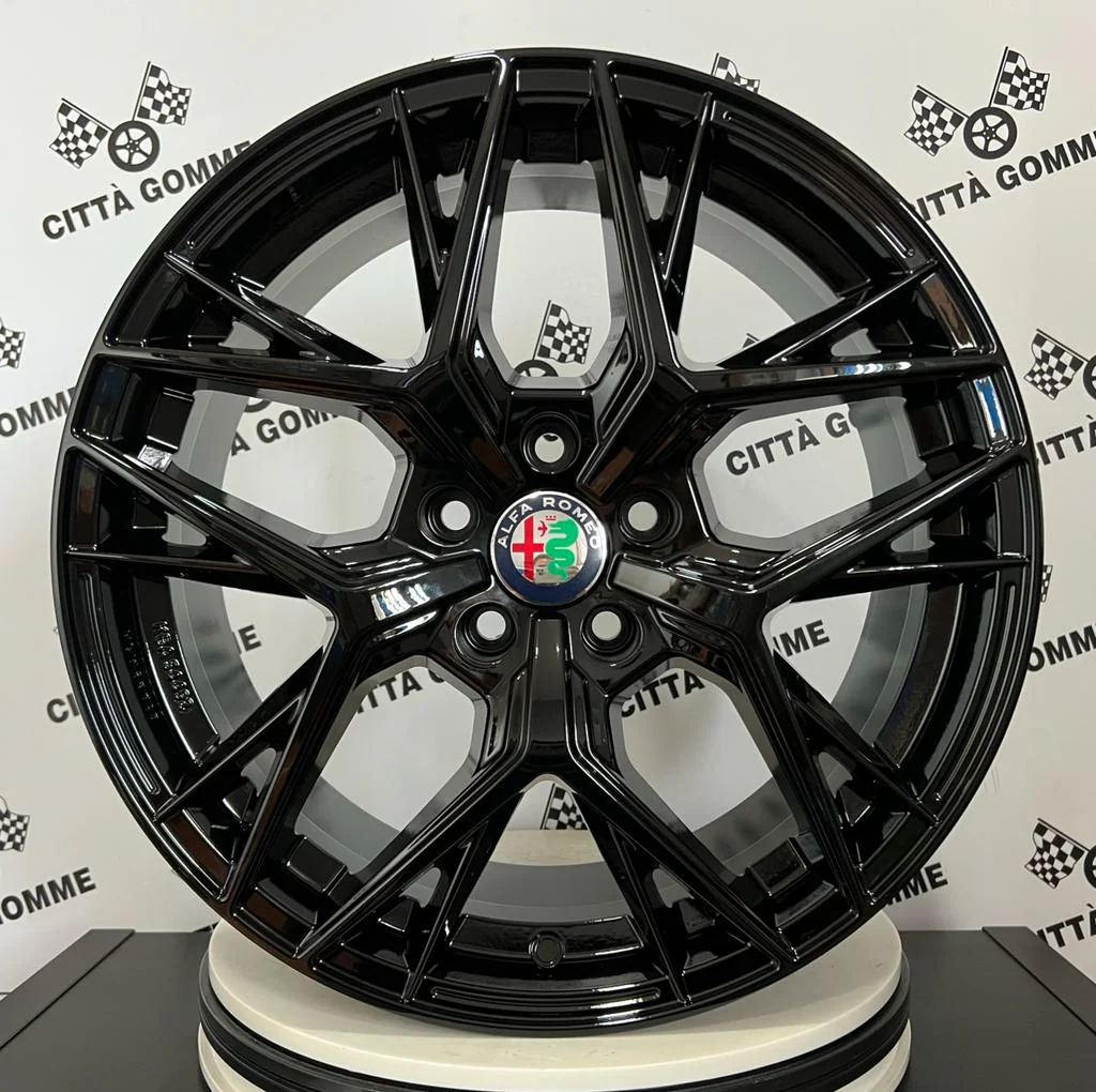 Cerchi in lega Lunica per Alfa Romeo Giulia in DOPPIA MISURA - Image 2