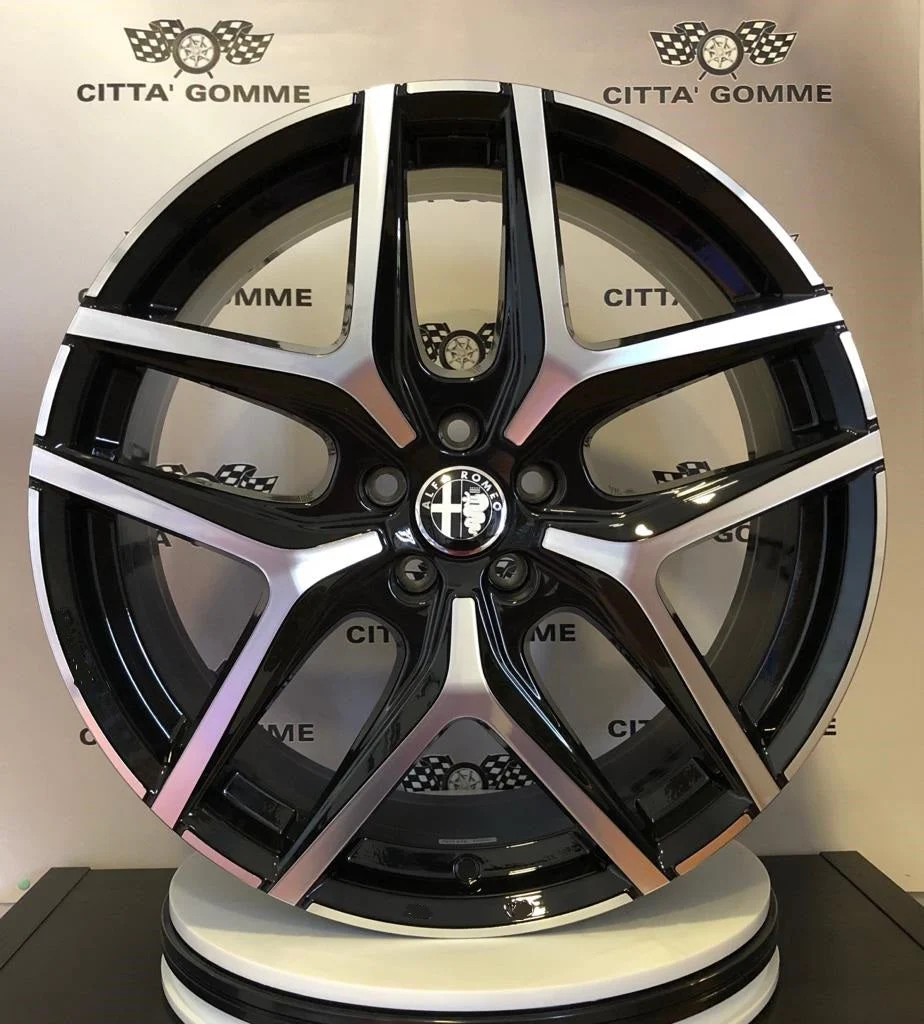 Set da 4 Cerchi in lega Msw40 per Giulia Quadrifoglio Doppia Misura - Image 5