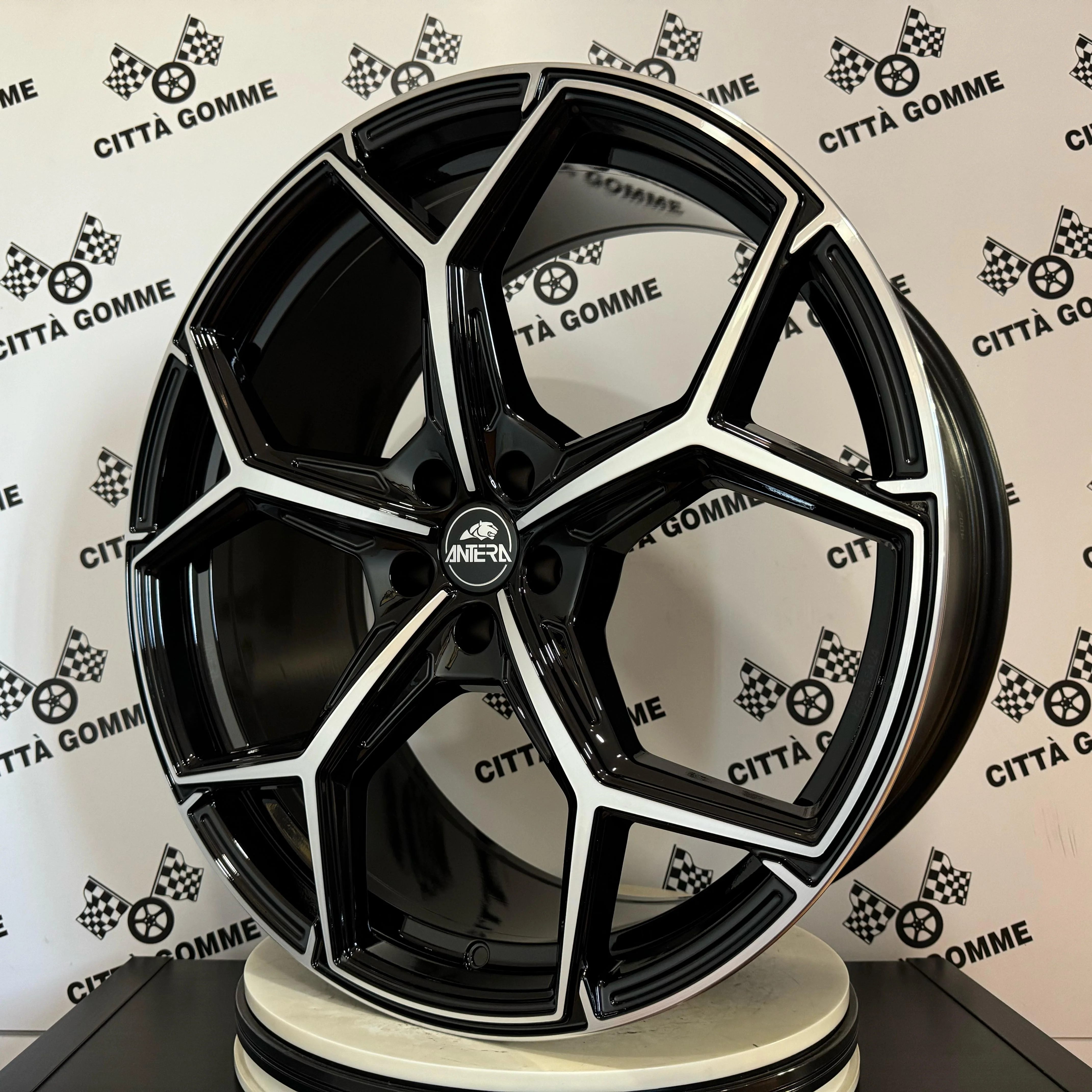 Set 4 Cerchi in lega Antera A101 compatibili per Subaru Solterra WRX - Image 5