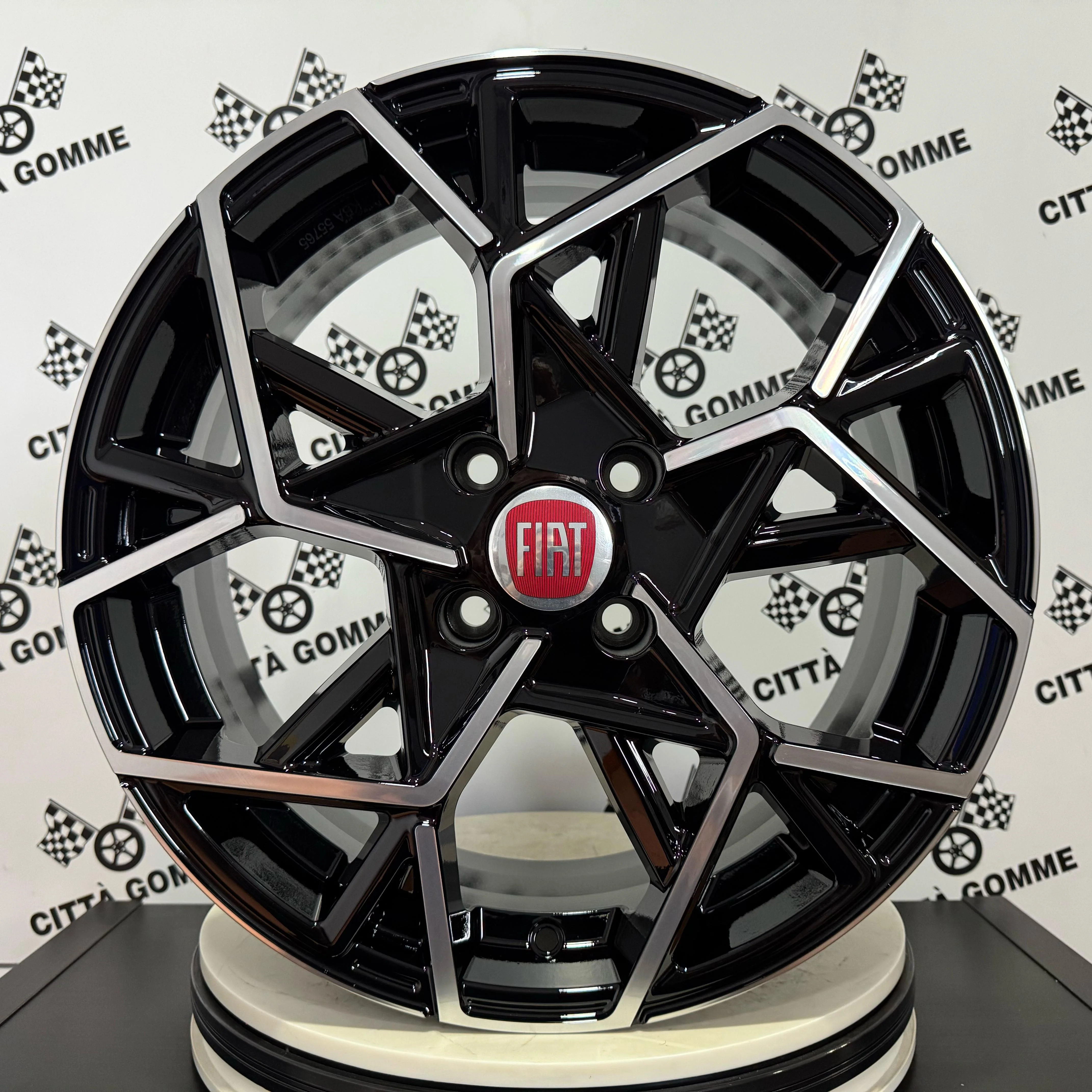 Set 4 Cerchi in lega Cartesio per Fiat 600 e Grande Panda - Image 2