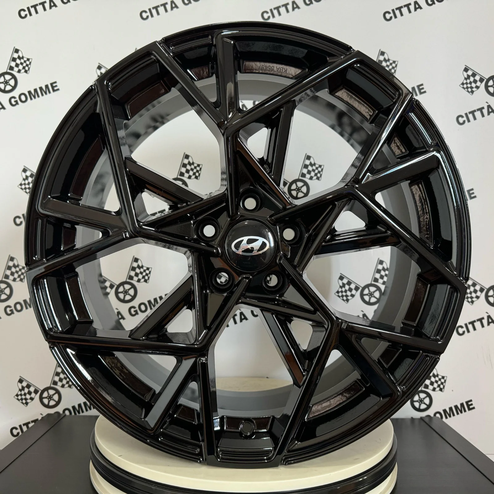 Set 4 Cerchi in lega Cartesio per Hyundai Santa Fe i40 Ioniq Kona Nexo Tucson - Image 3