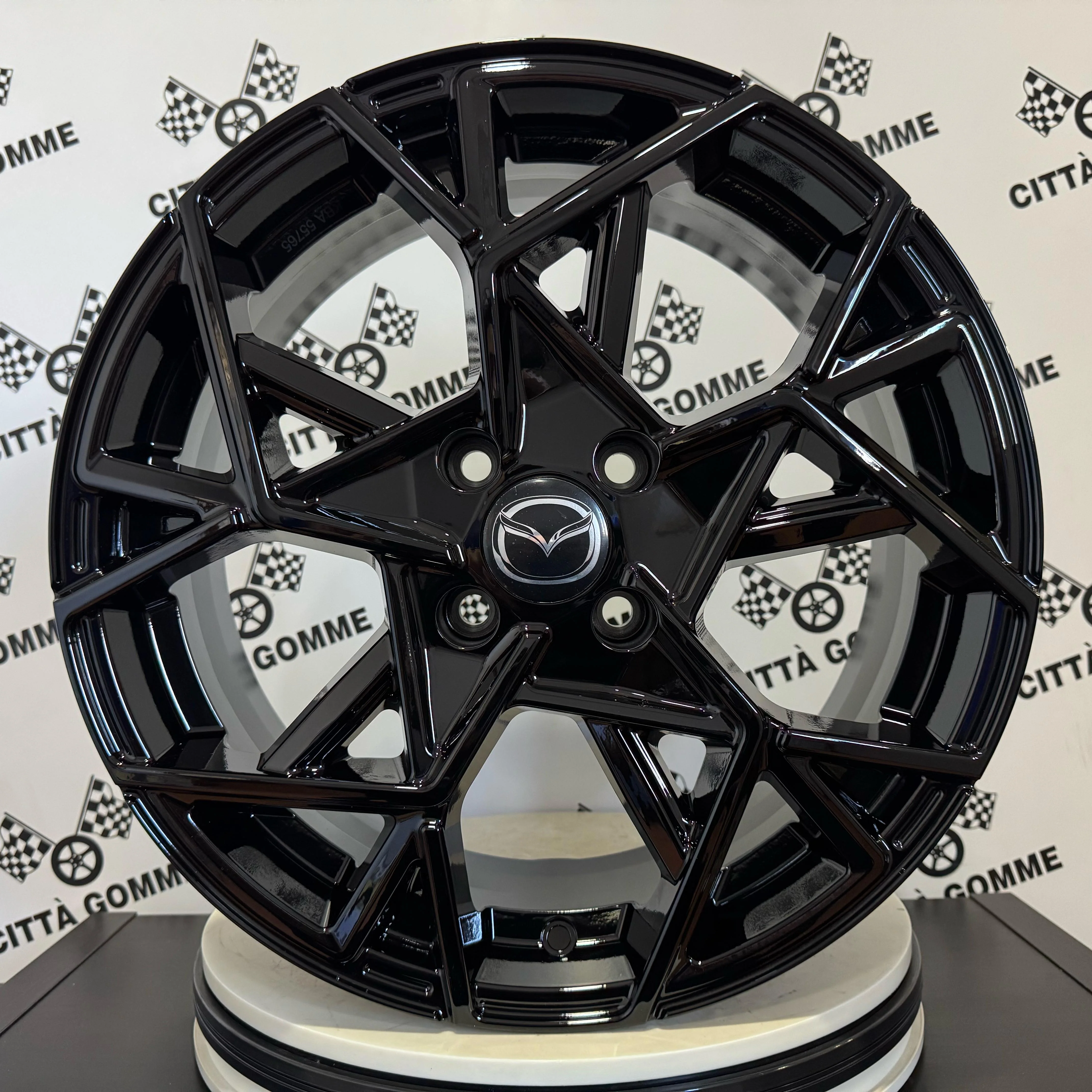 Set 4 Cerchi in lega Cartesio per Mazda 2 - Image 7