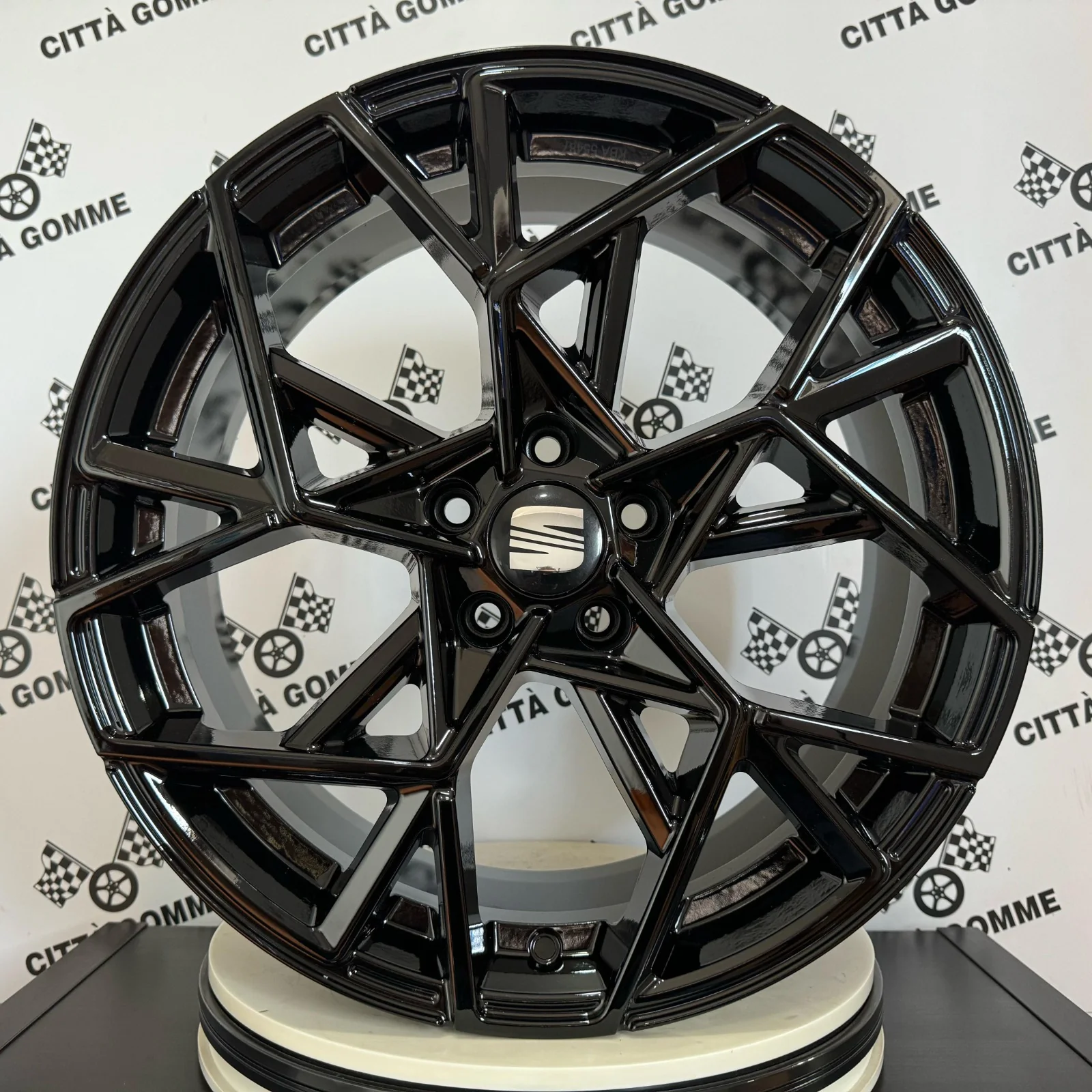 Set 4 Cerchi in lega Cartesio per Seat Ibiza Arona Toledo Cordoba - Image 3