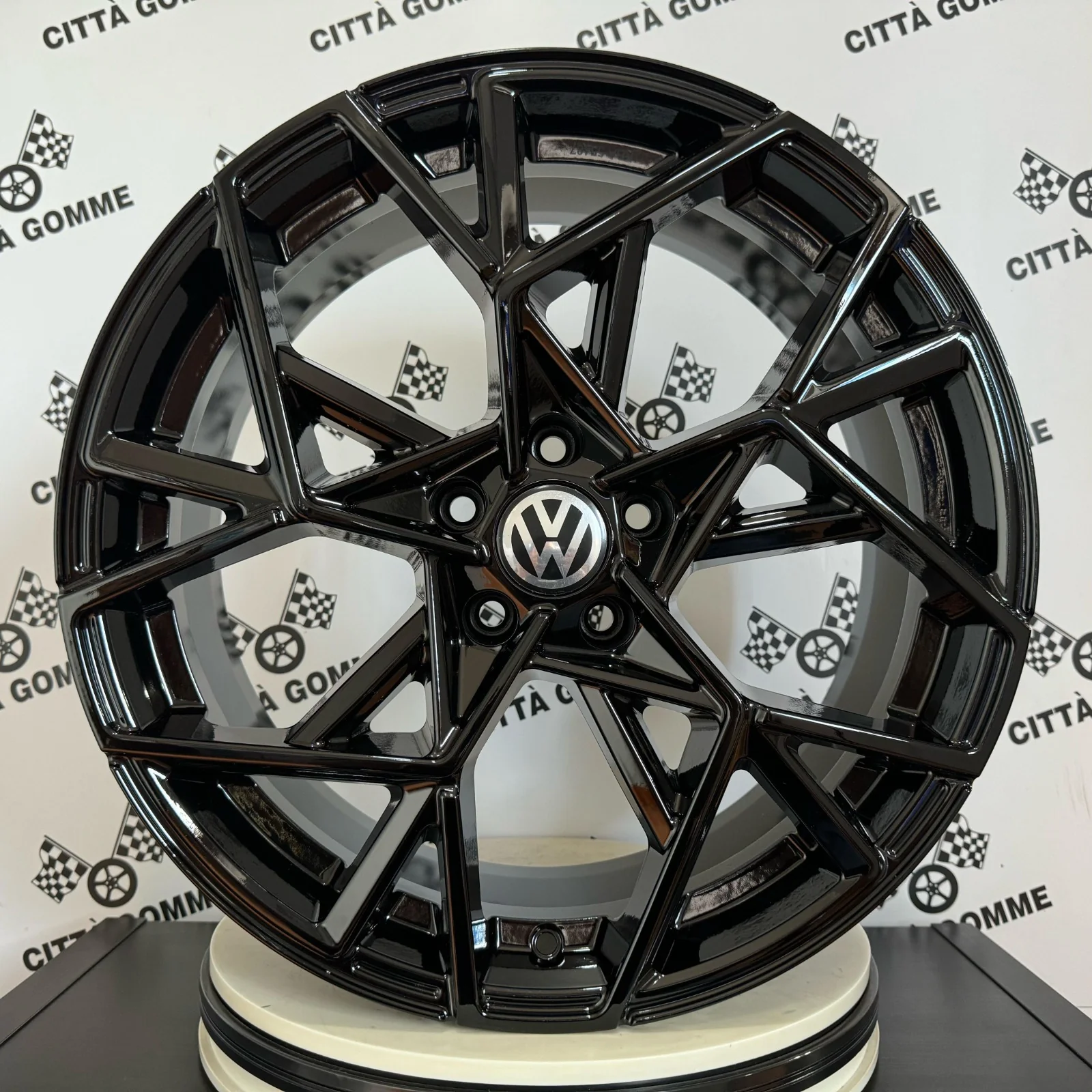 Set 4 Cerchi in lega Cartesio per Volkswagen Polo Taigo T-cross - Image 3