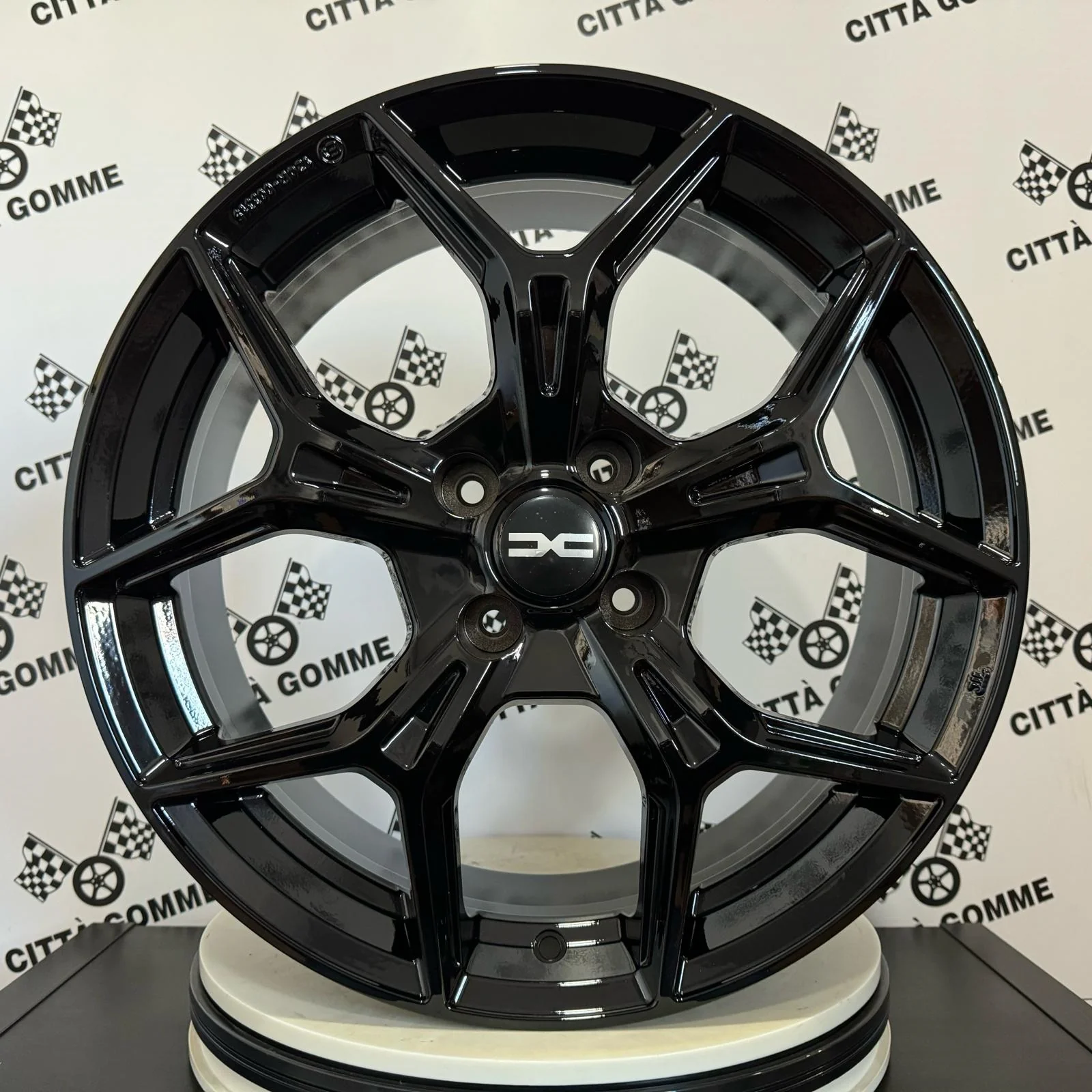 Set 4 Cerchi in lega Epica per Dacia Dokker Logan Sandero Stepway - Image 3