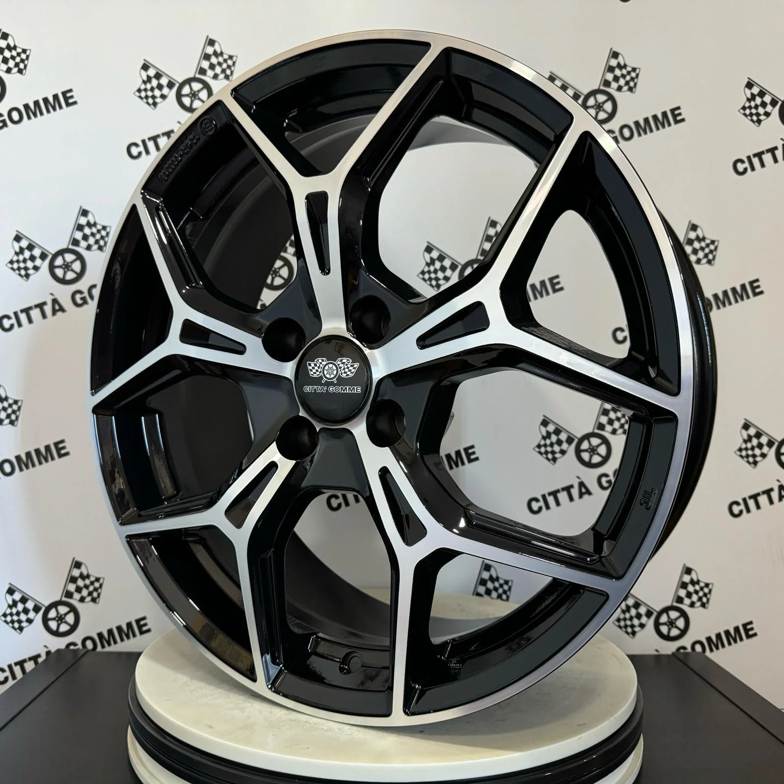 Set 4 Cerchi in lega Epica per PEUGEOT 4008 - Image 2