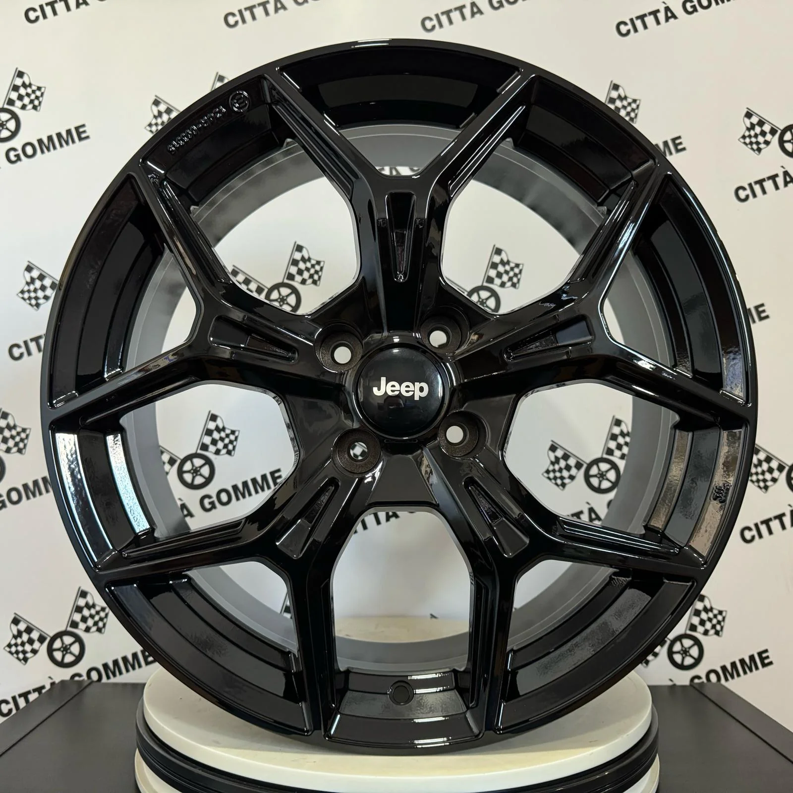 Set 4 Cerchi in lega Epica per JEEP AVENGER - Image 3