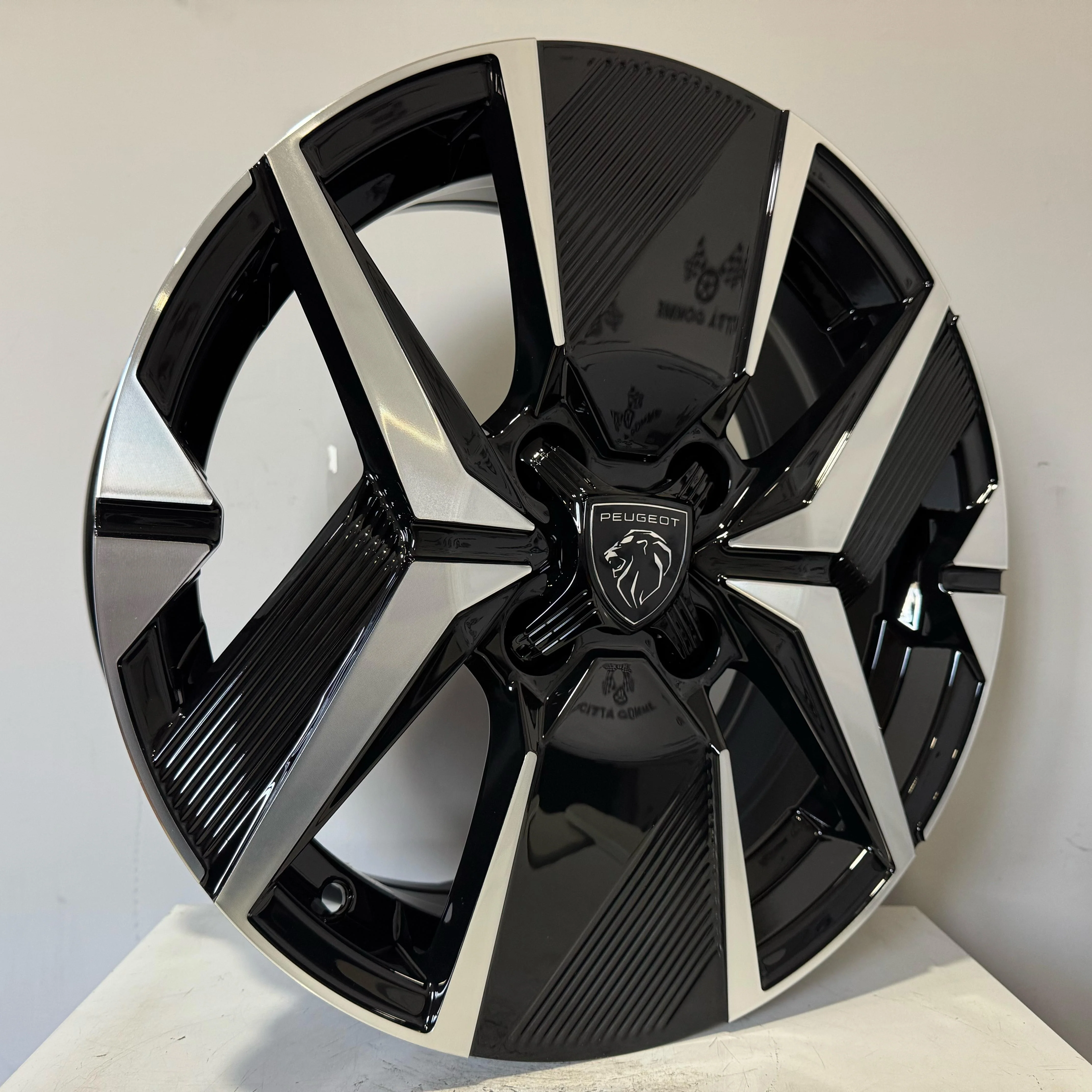 Set 4 Cerchi in lega ERIOL per Peugeot 2008 208 307 207 308 3008 5008 - Image 7