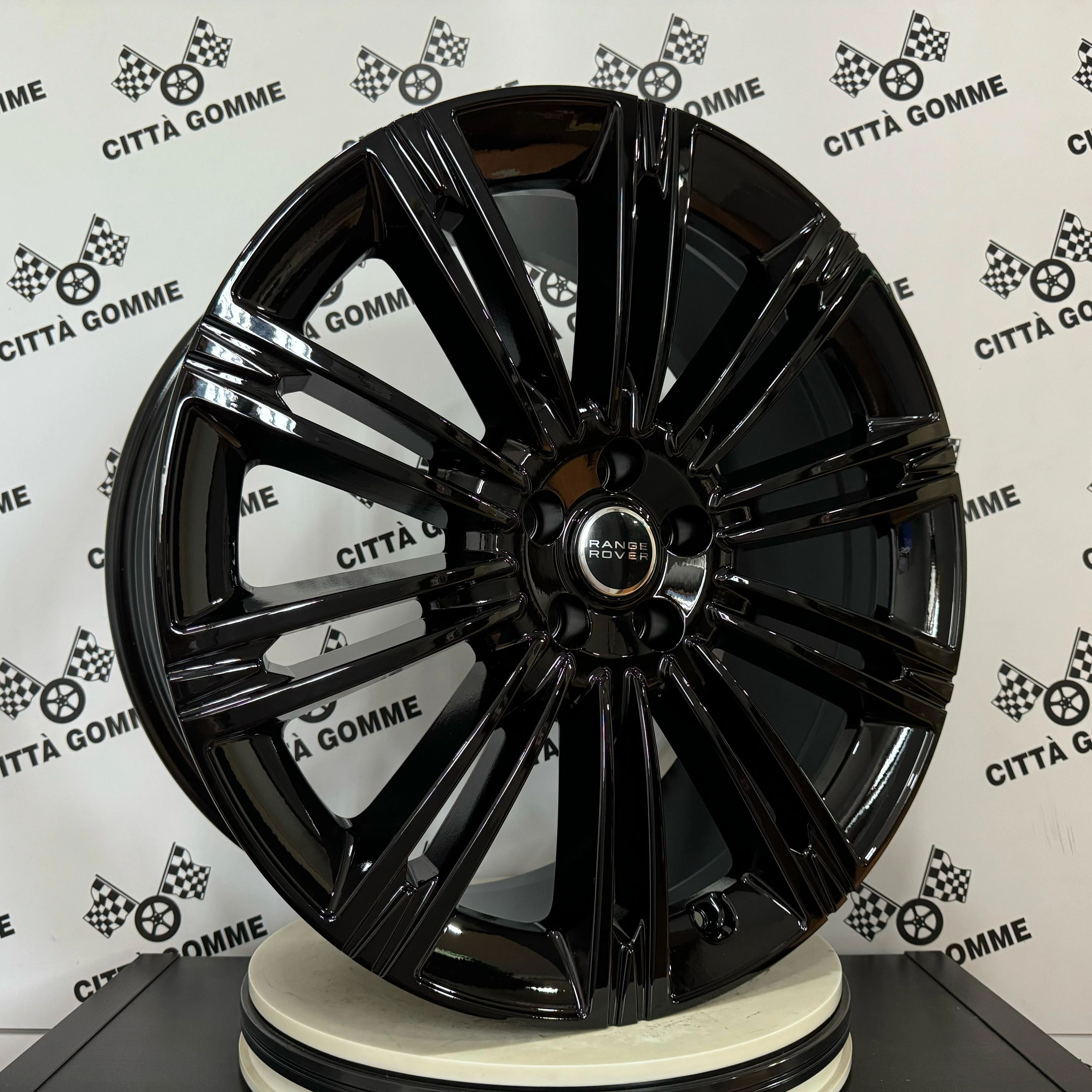 Set 4 Cerchi in lega EXPERIENCE per Range Rover Evoque Velar Discovery Sport - Image 5