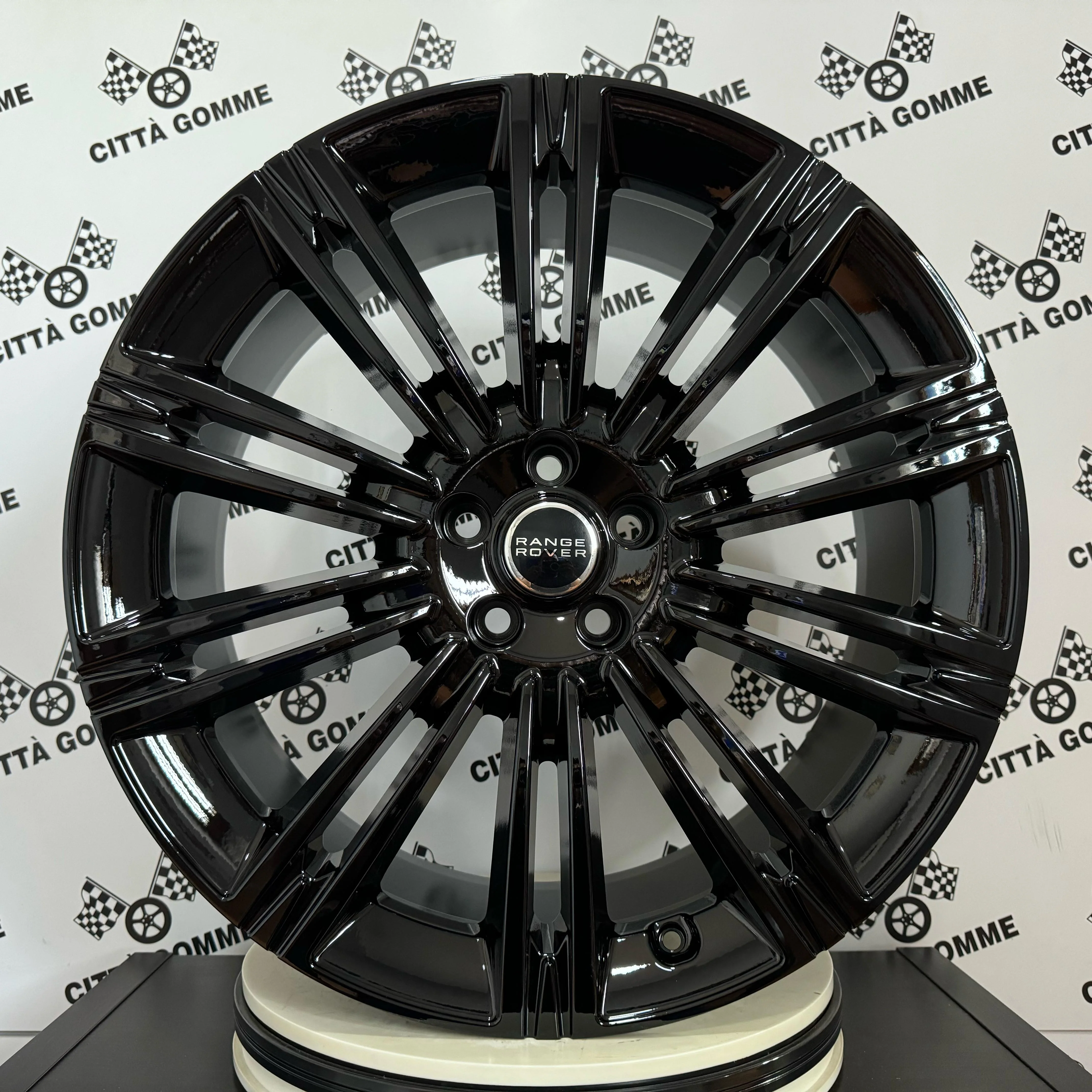 Set 4 Cerchi in lega EXPERIENCE per Range Rover Evoque Velar Discovery Sport - Image 7