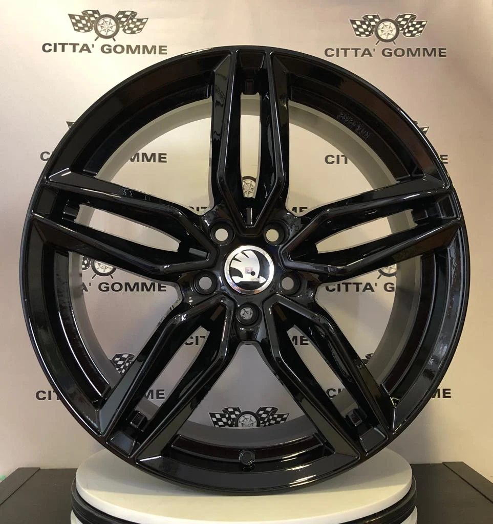 Set 4 Cerchi in lega Fasten per Skoda Karoq Kodiaq Octavia Superb Yeti Enyaq - Image 3