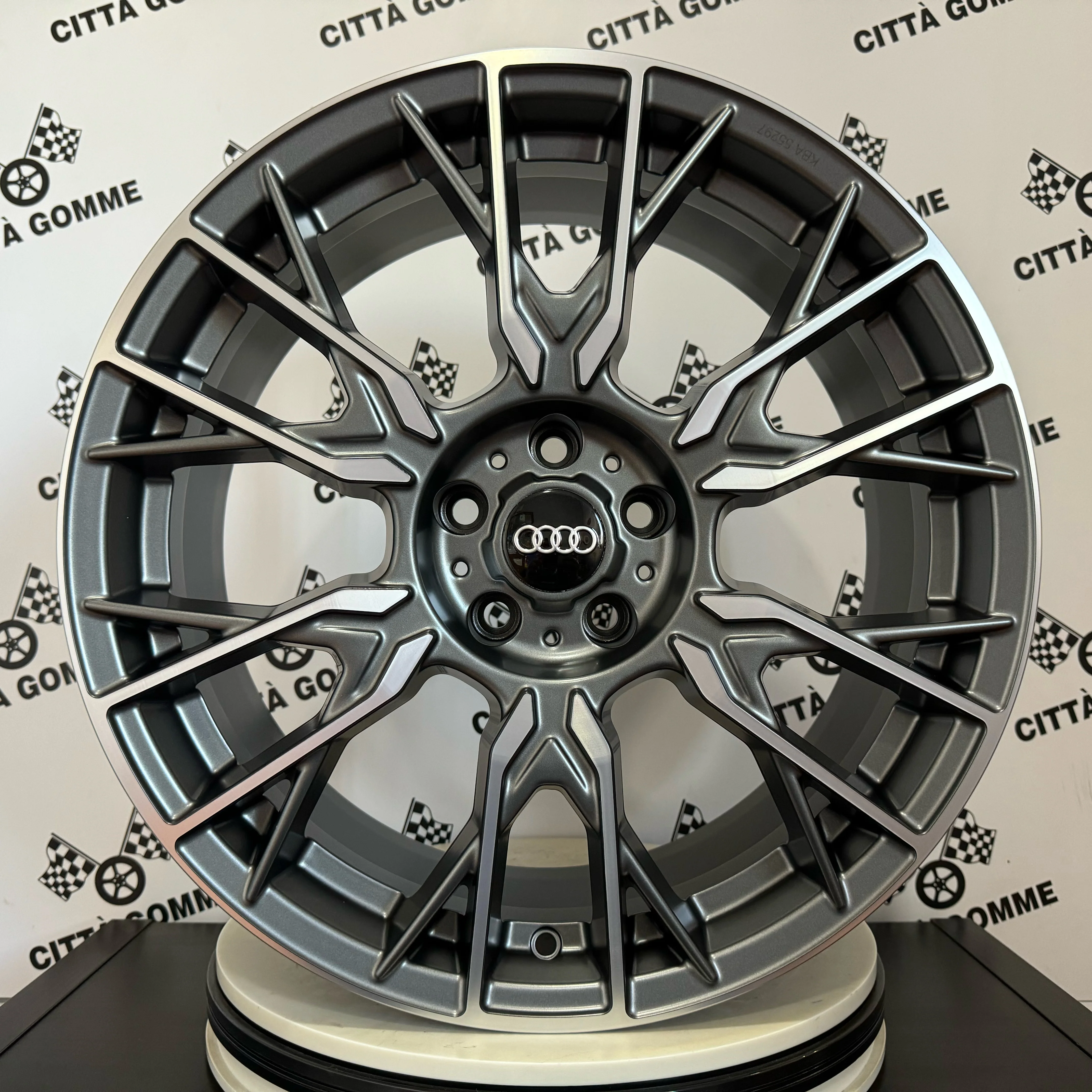 Set 4 Cerchi in lega Fender per Audi A3 A4 A5 A6 A7 A8 TT Q2 Q3 Q5 Q7 Q8 E-Tron - Image 6
