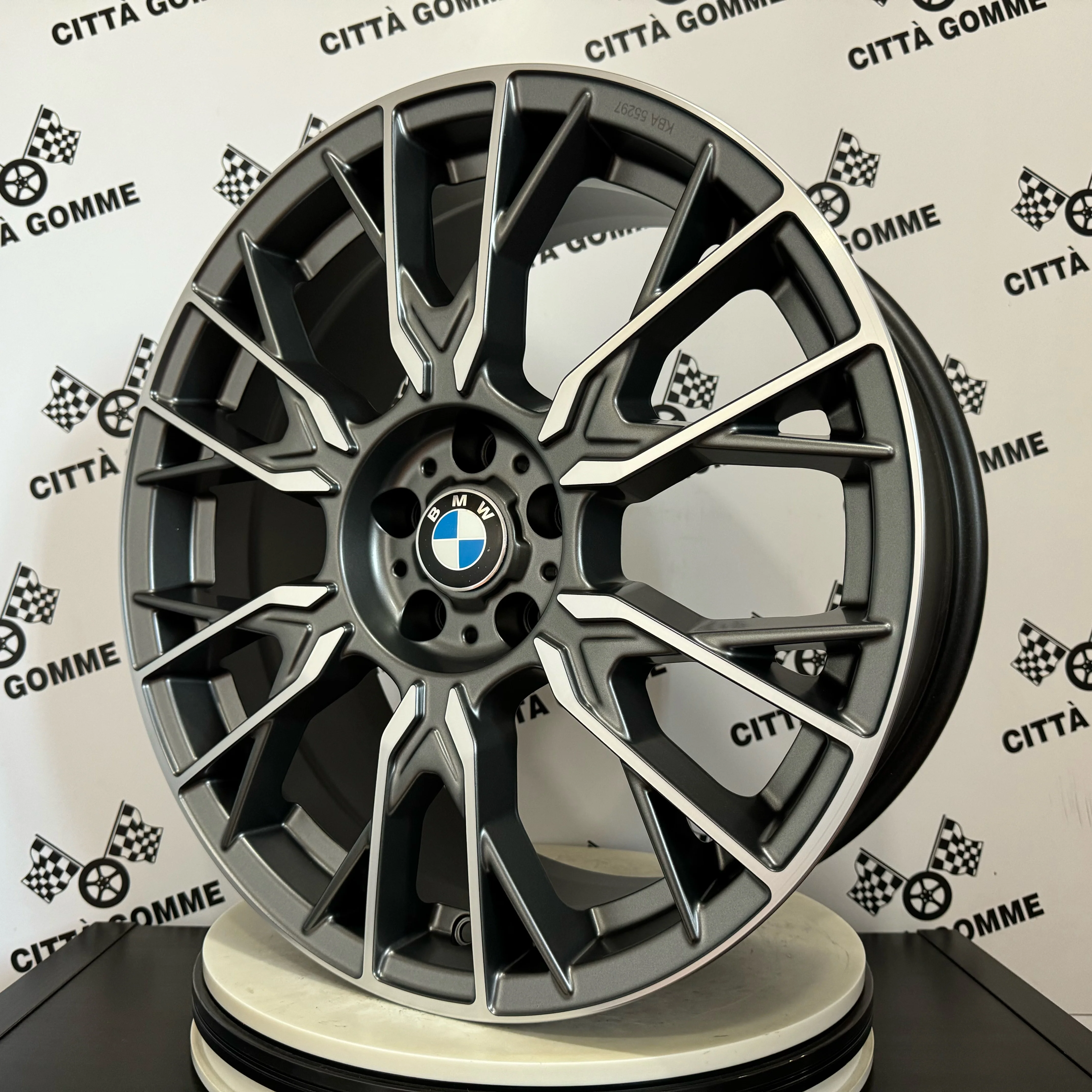Set 4 Cerchi in lega Fender per BMW X1 2015> X2 X3 X4 Serie 5 2017> Serie 1 2 3 4 5 6 7 8 X5 X6 2019> Serie 2 Active / Gran Tourer - Image 5