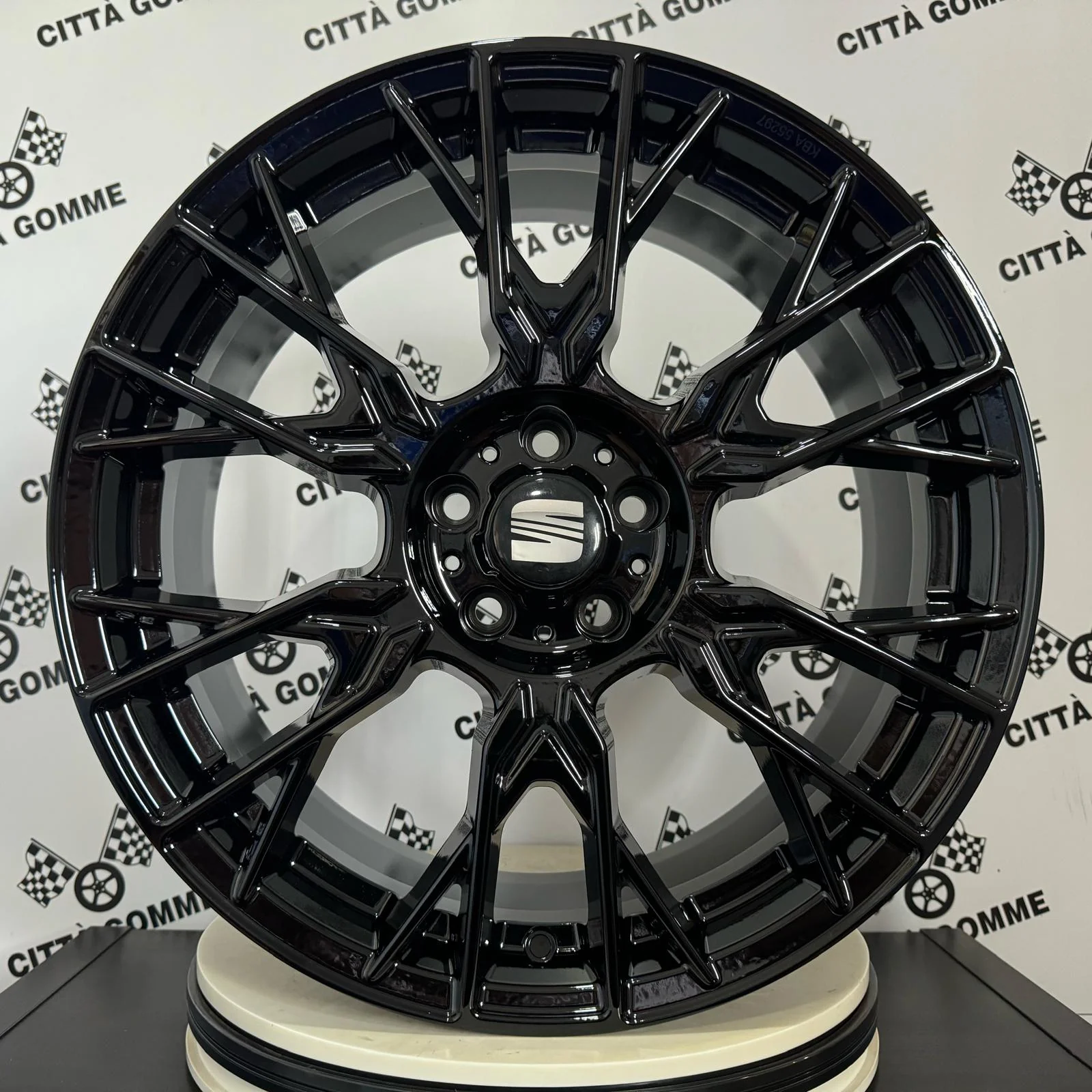 Set 4 Cerchi in lega Fender per Seat Alhambra Ateca Altea Exeo Leon Tarraco - Image 3