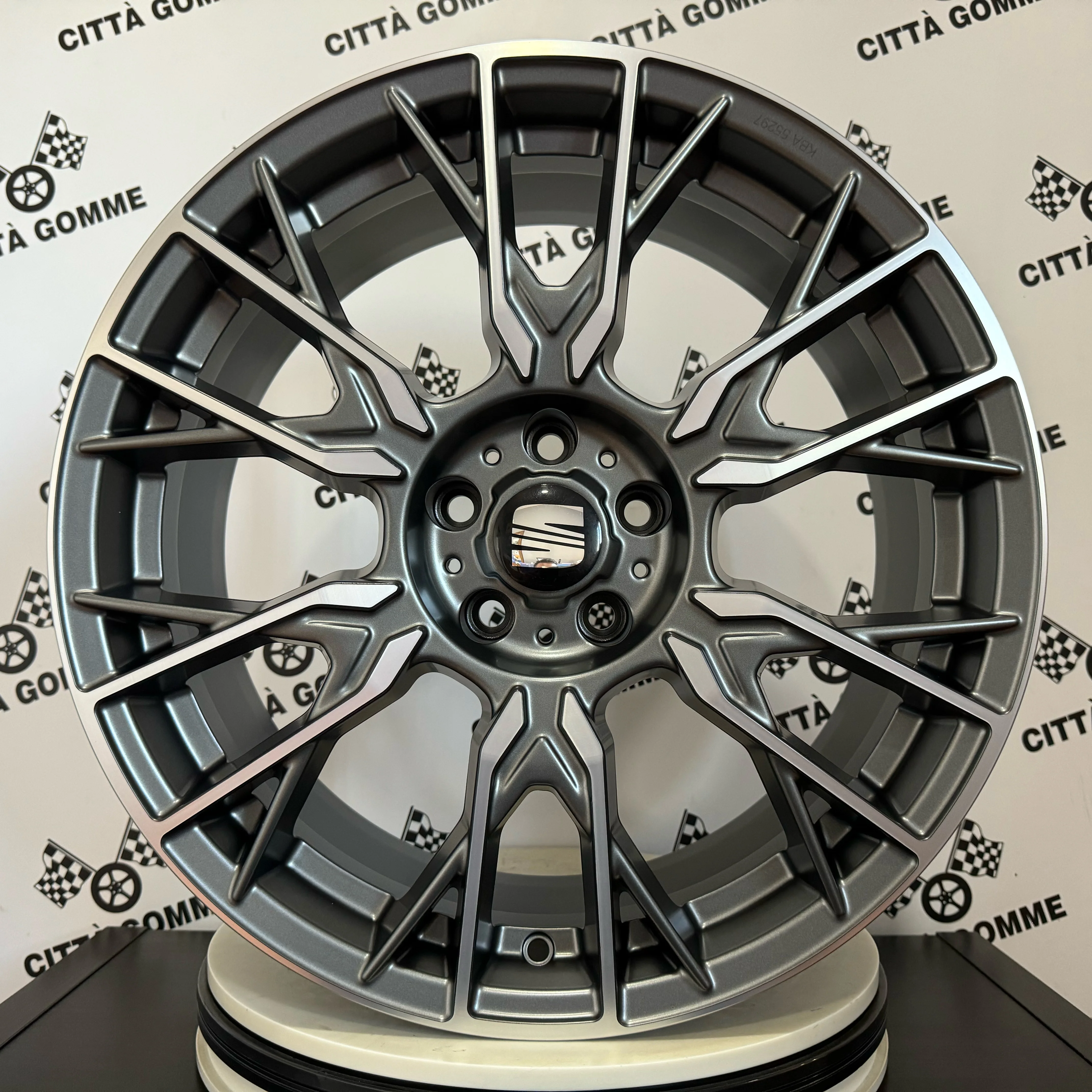 Set 4 Cerchi in lega Fender per Seat Alhambra Ateca Altea Exeo Leon Tarraco - Image 6