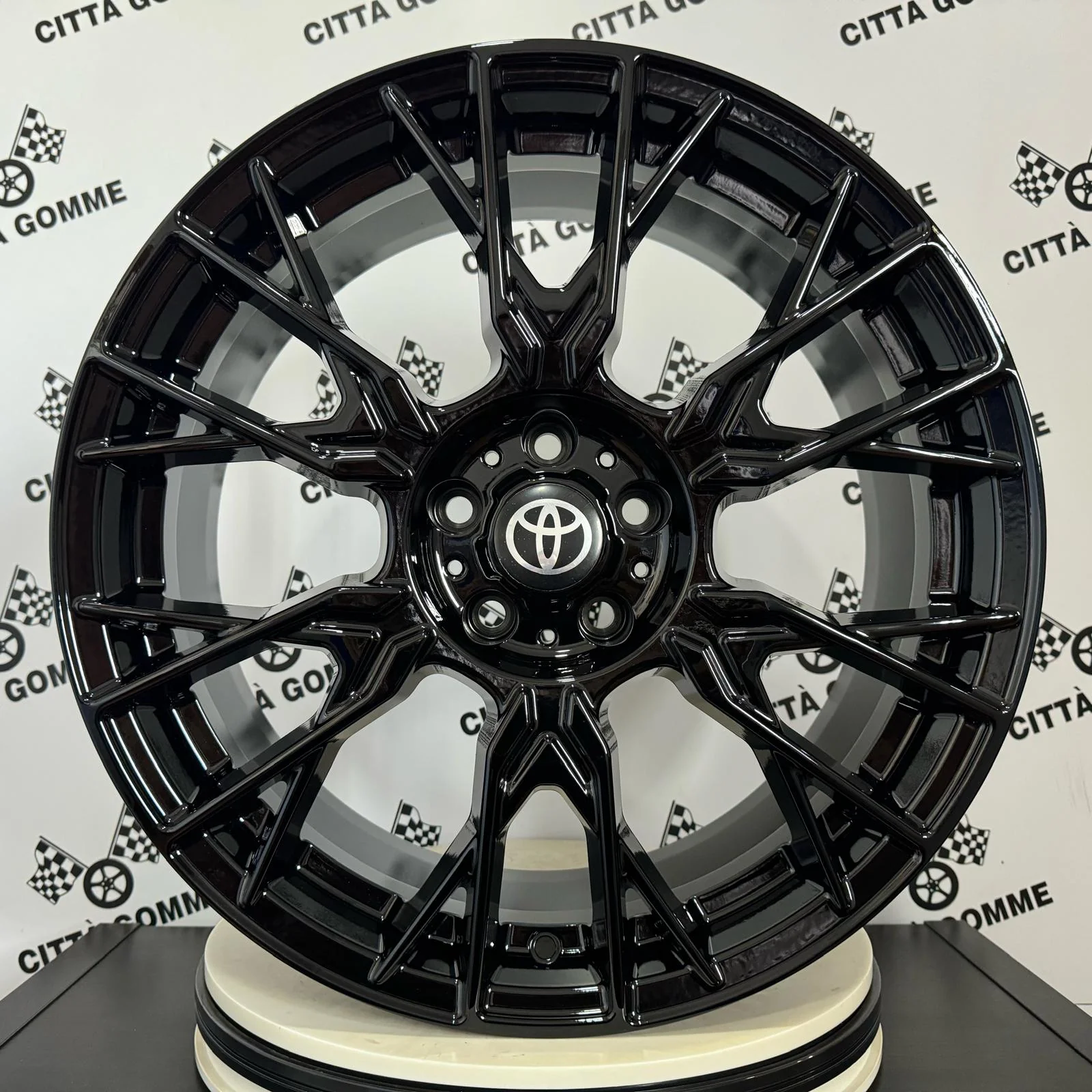 Set 4 Cerchi in lega Fender per Toyota GR Supra 2019 > - Image 3