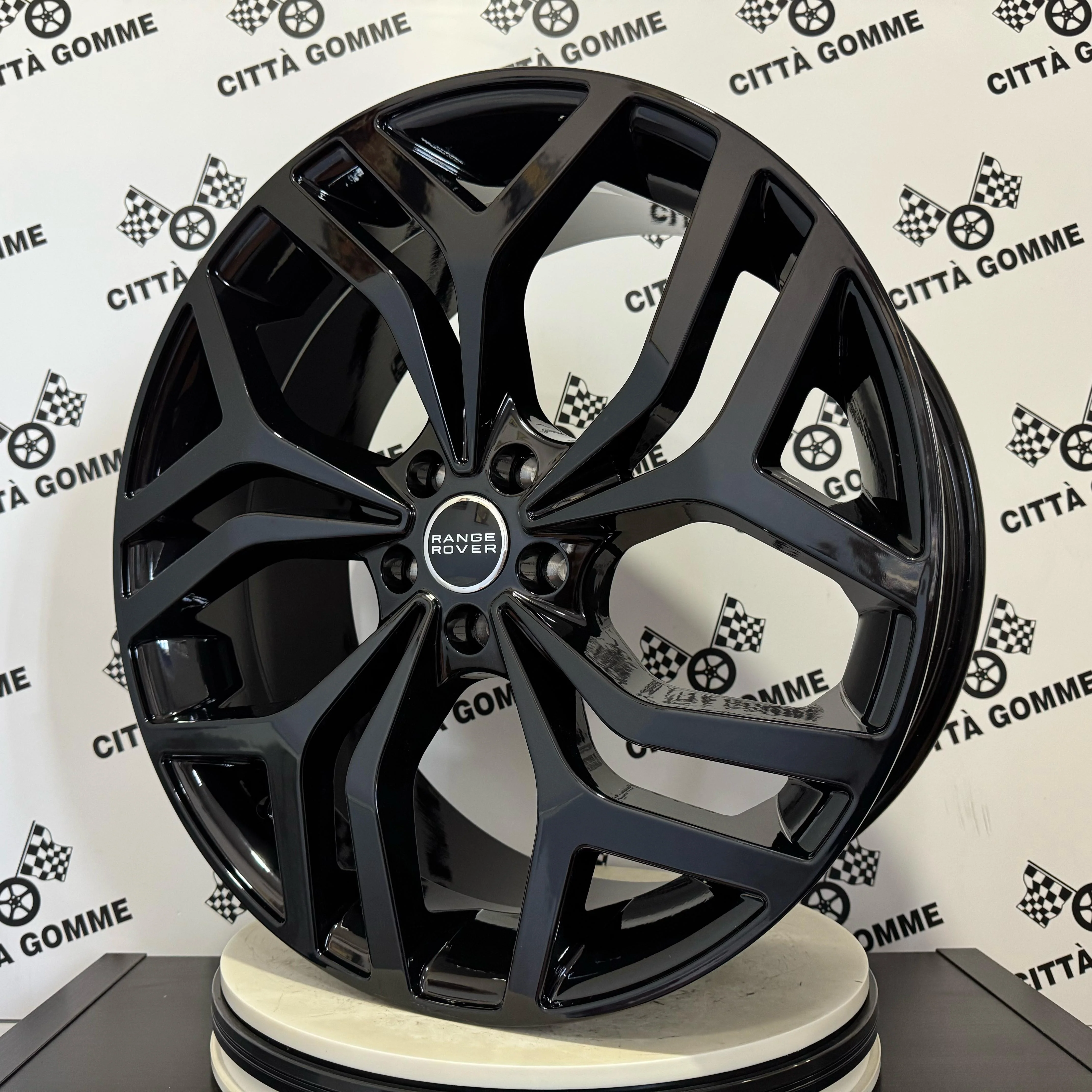 Set 4 Cerchi in lega X88 per Range Rover Evoque Freelander II Velar Discovery Sport - Image 2