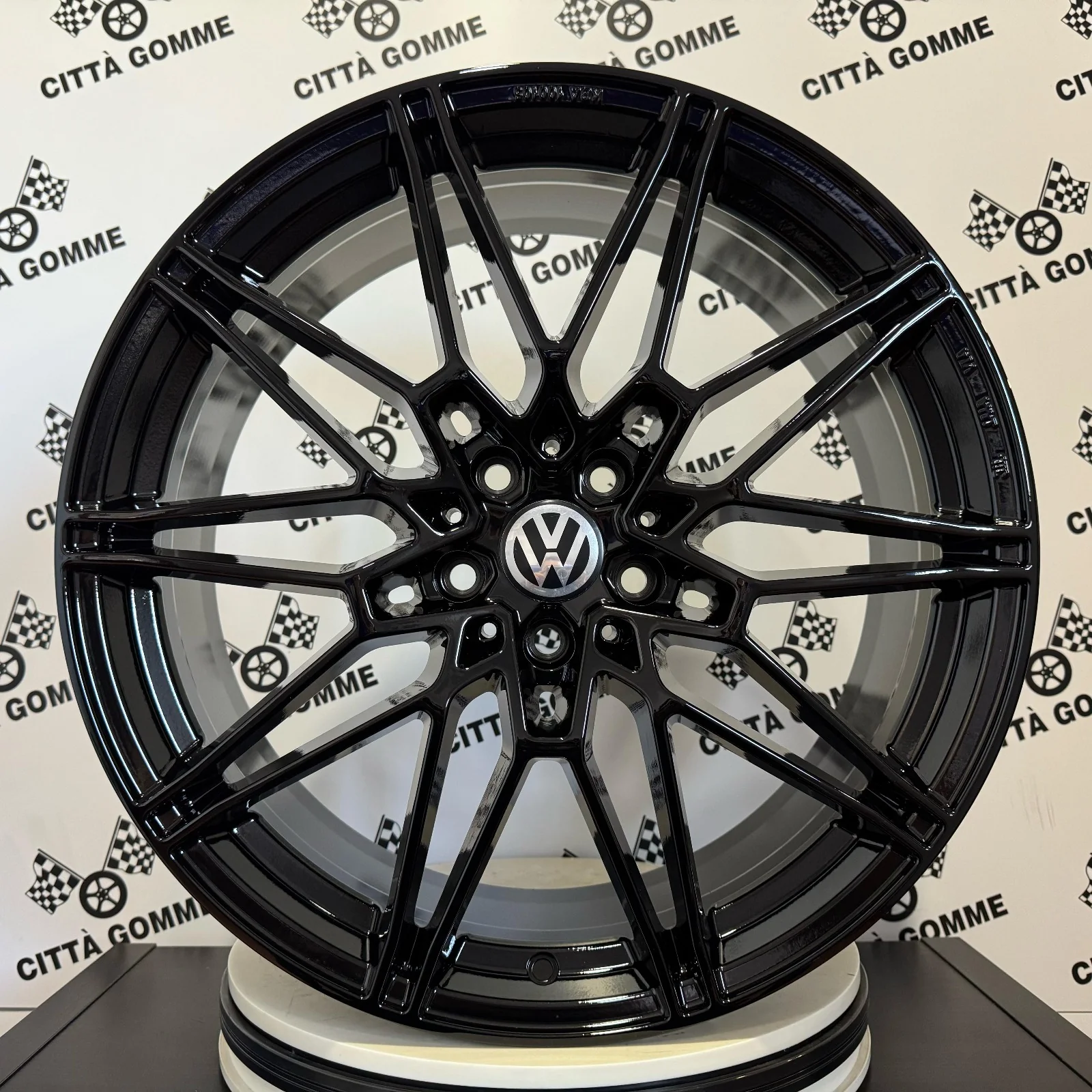 Set 4 Cerchi in lega KOENIG per VOLKSWAGEN GOLF ID3 ID4 ID5 PASSAT TIGUAN PHAETON T-ROC TIGUAN - Image 3
