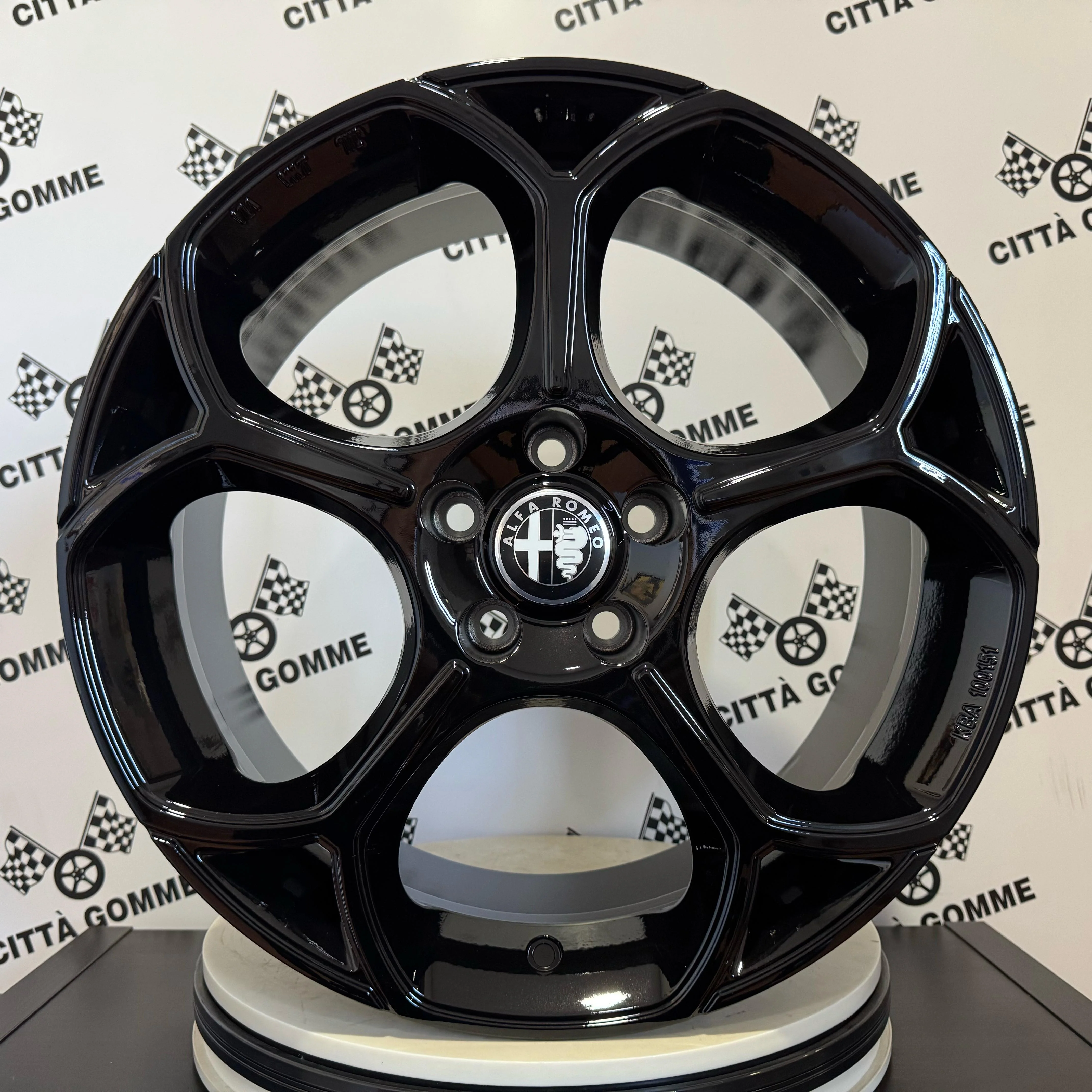 Set 4 Cerchi in lega MONZA per Alfa Stelvio Giulietta Tonale 159 Brera Spyder - Image 2