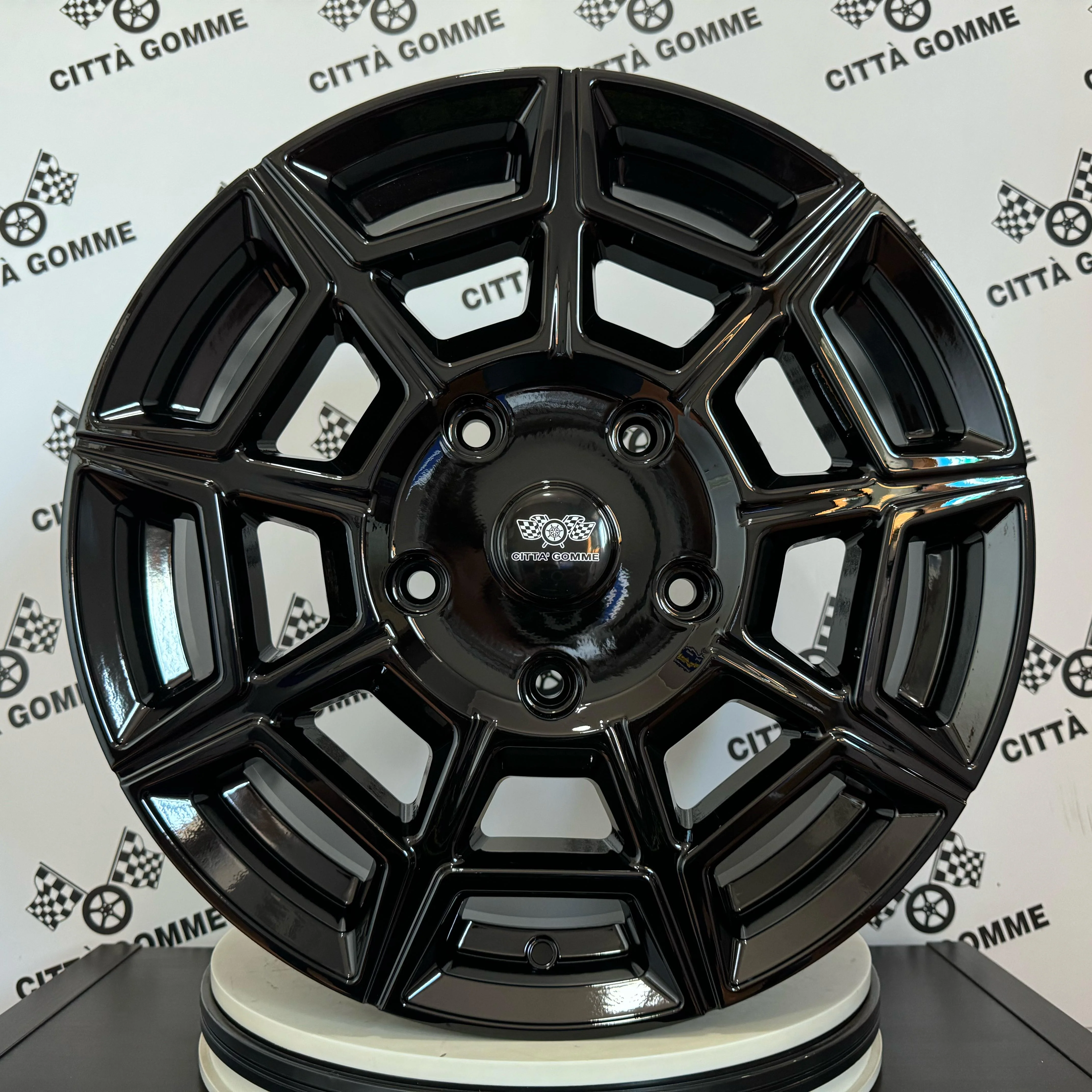 Set 4 Cerchi in lega PERVAN per DACIA DUSTER BIGSTER - Image 3