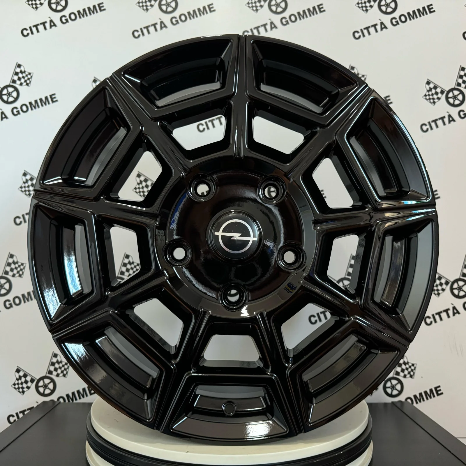 Set 4 Cerchi in lega PERVAN per Opel Vivaro Zafira Life - Image 3