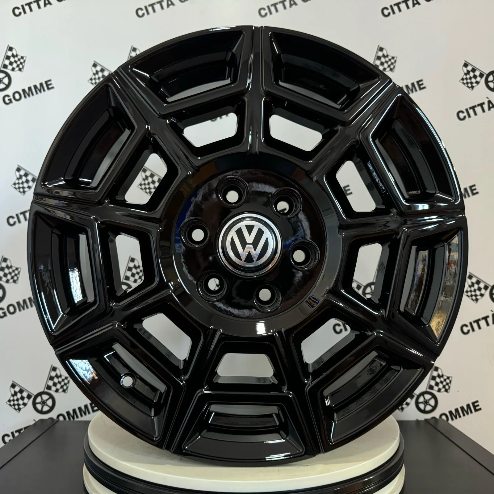 Set 4 Cerchi in lega PERVAN per VOLKSWAGEN AMAROK - Image 3