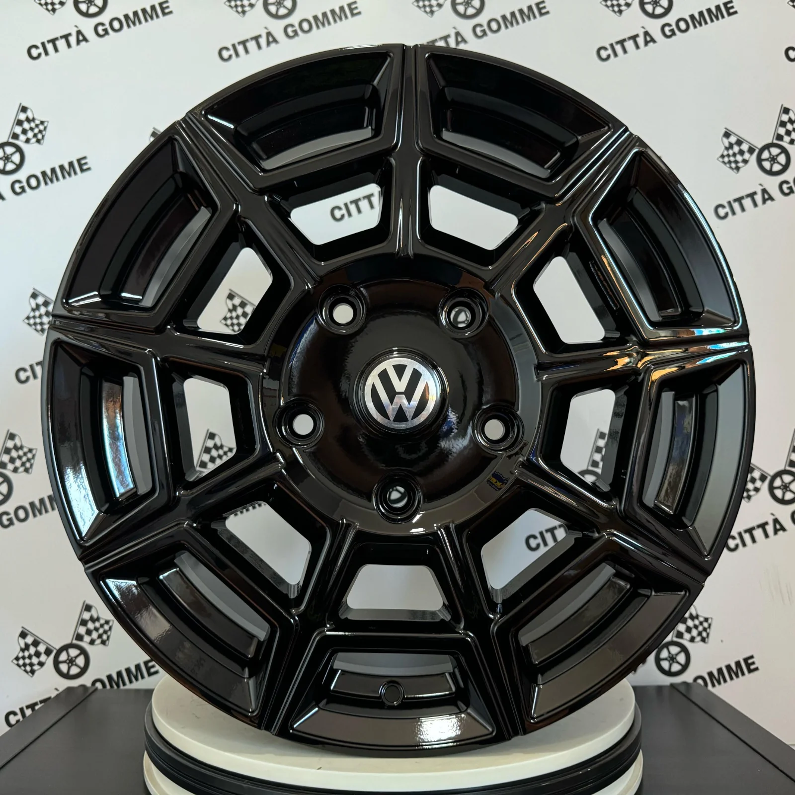 Set 4 Cerchi in lega PERVAN per Volkswagen Amarok Bus Multivan - Image 3
