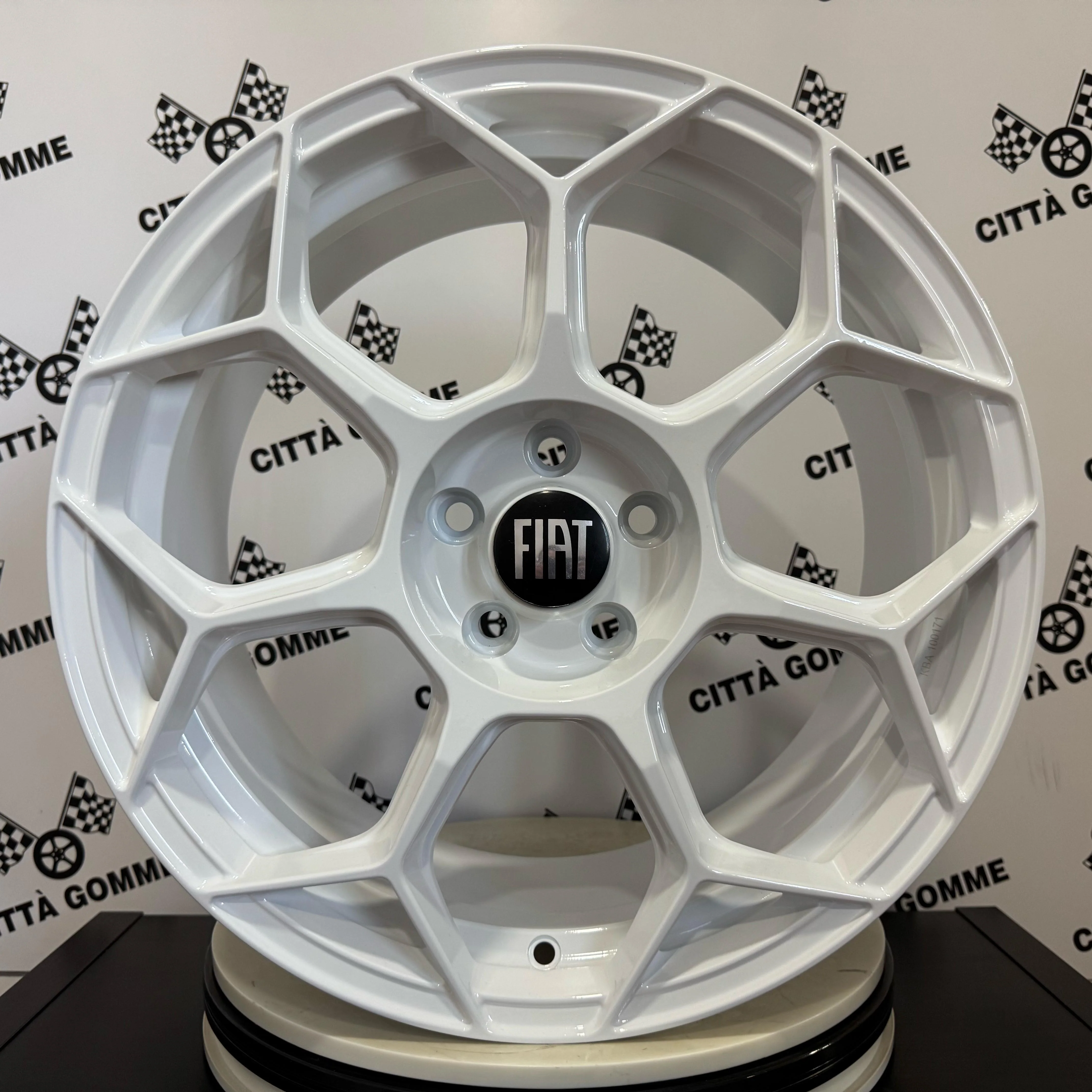 Set 4 Cerchi in lega Raceway per Fiat 500X Croma - Image 10