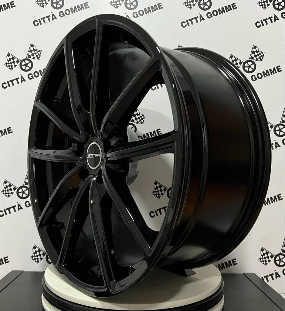 Set 4 Cerchi in lega Titan per AUDI Q7 e-tron GT - Image 4