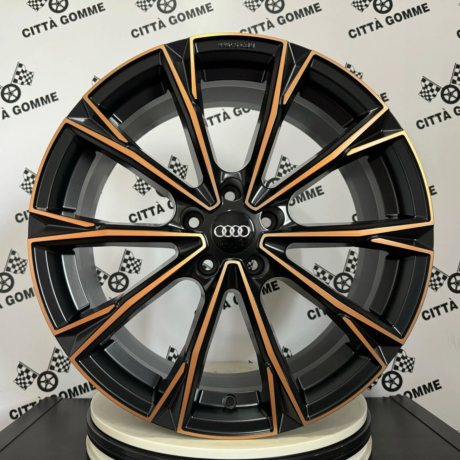 Set 4 Cerchi in lega Totale per AUDI A3 A4 A5 A6 A7 A8 Q2 Q3 Q4 Q5 Q7 Q8 E-Tron TT - Image 8