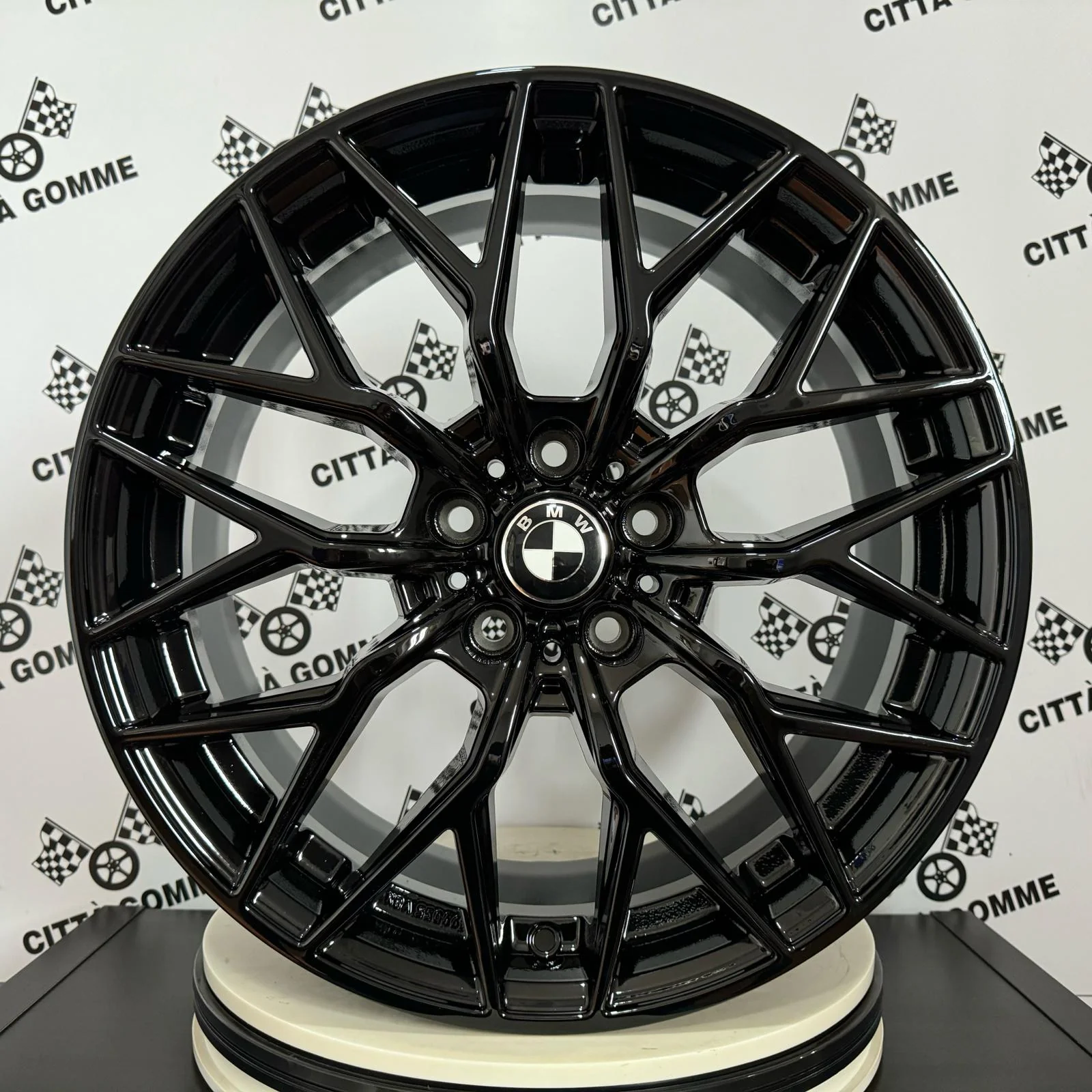 Set 4 Cerchi in lega Viperx per BMW X1 2015> X2 X3 X4 Serie 5 2017> Serie 1 3 X5 X6 2019> Serie 2 Active / Gran Tourer - Image 5