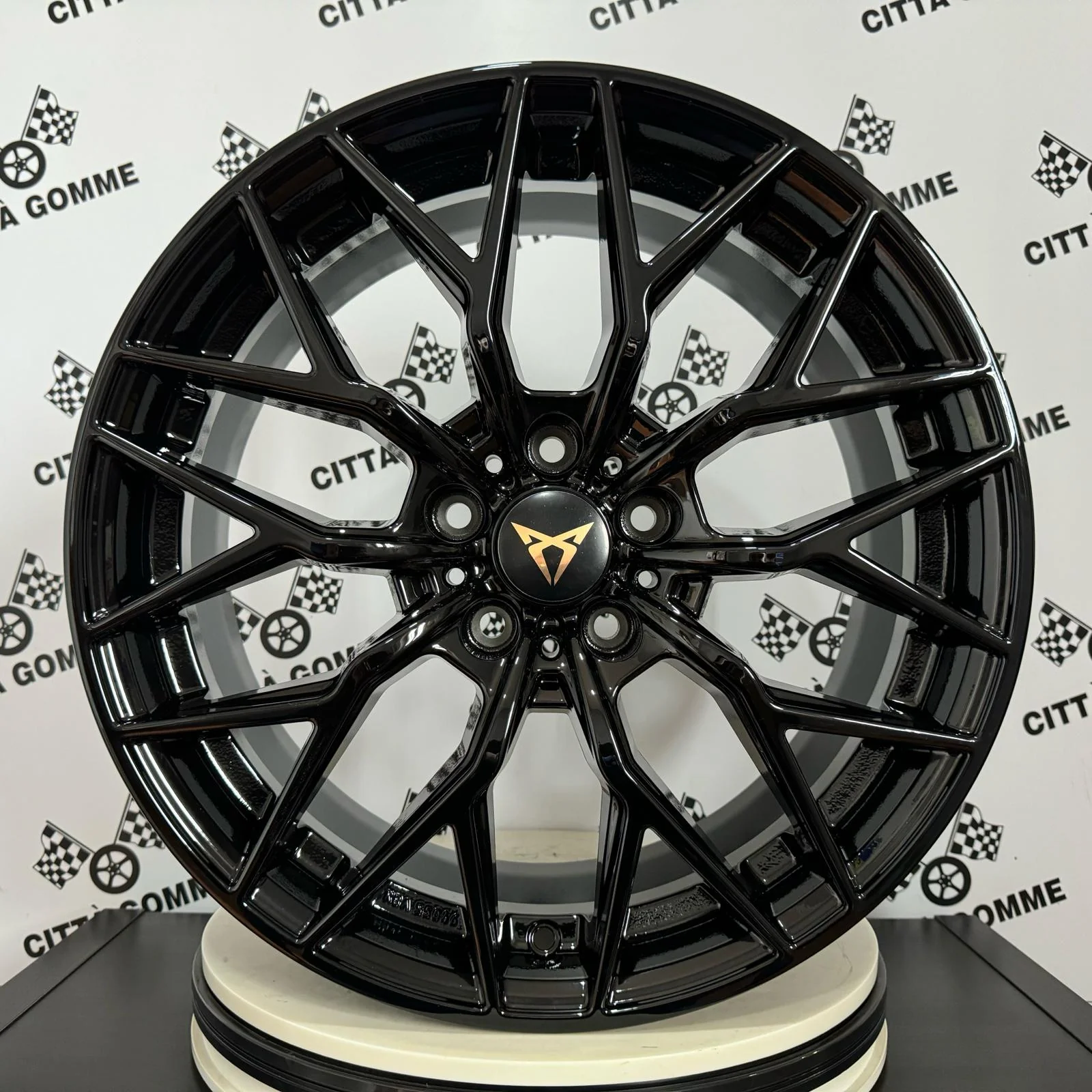 Set 4 Cerchi in lega Viperx per Cupra Formentor Born Ateca Leon - Image 3