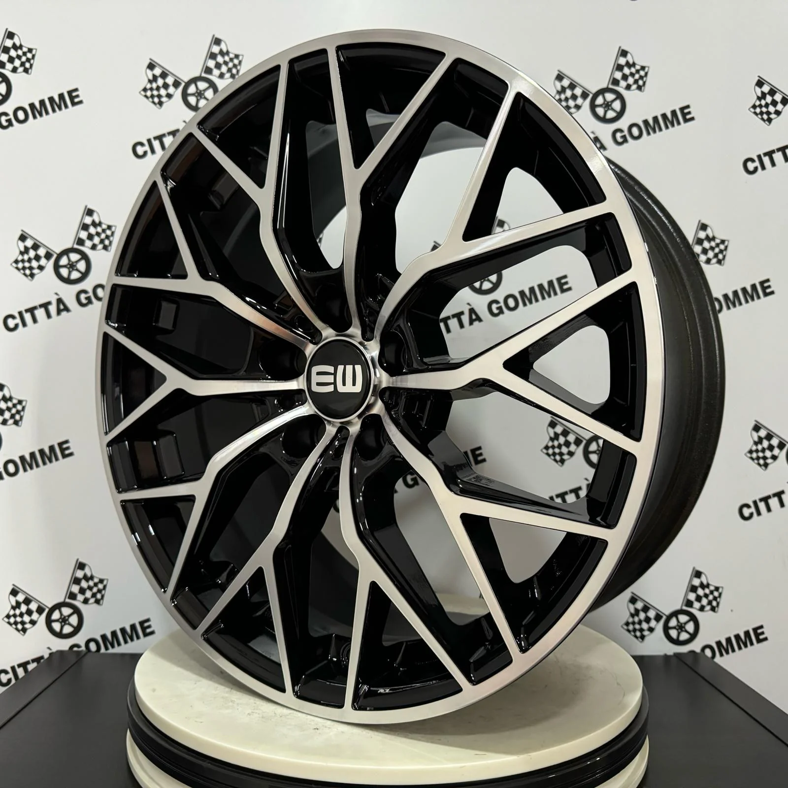 Set 4 Cerchi in lega Viperx per TOYOTA PROACE CITY VERSO - Image 2