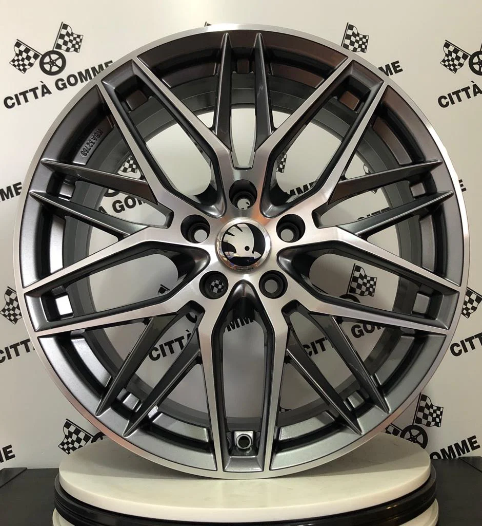 Set da 4 Cerchi in lega AF19 per Skoda Karoq Kodiaq Octavia Superb Yeti Enyaq - Image 6