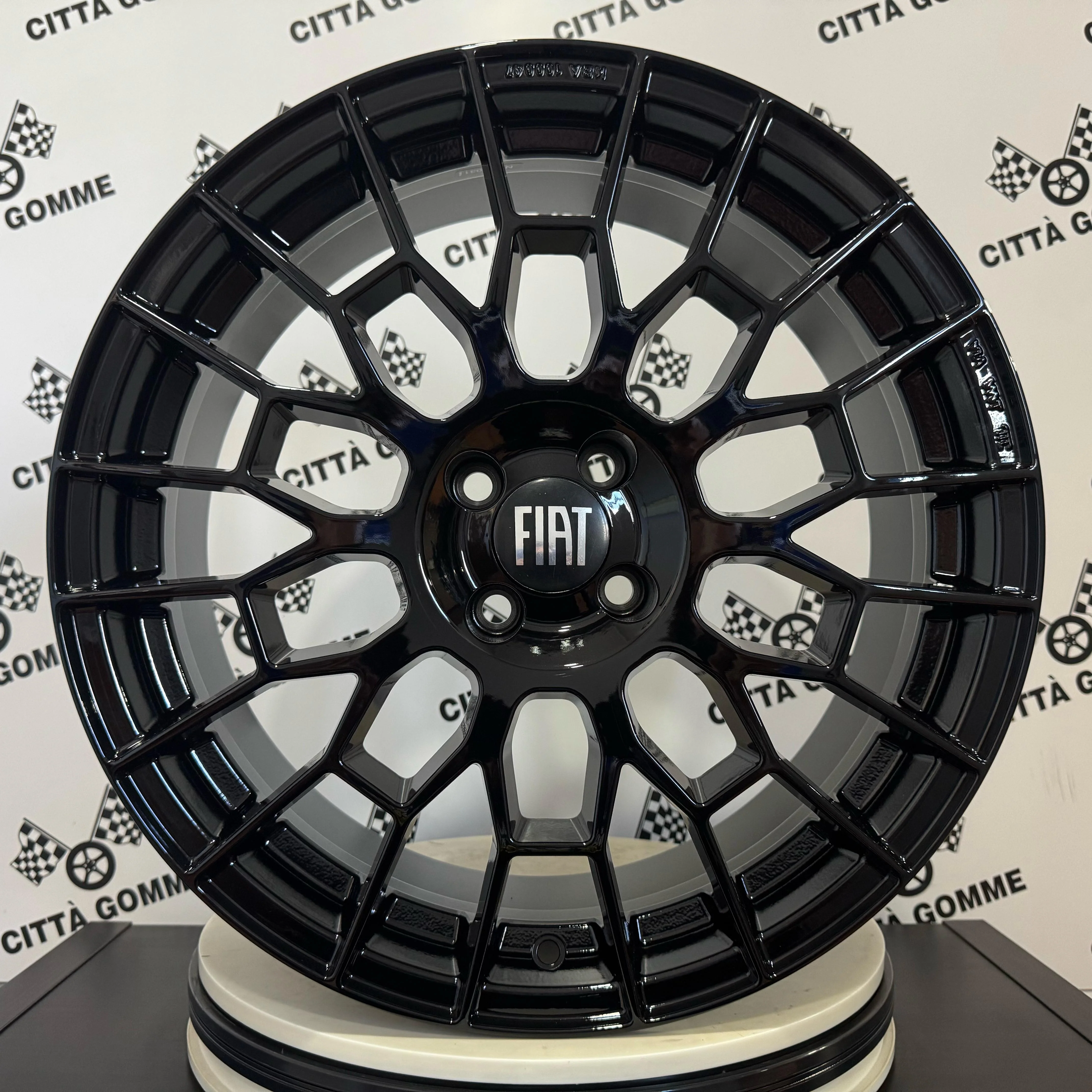 Set da 4 Cerchi in lega APX per FIAT GRANDE PUNTO IDEA LINEA PUNTO EVO 124 SPIDER - Image 2