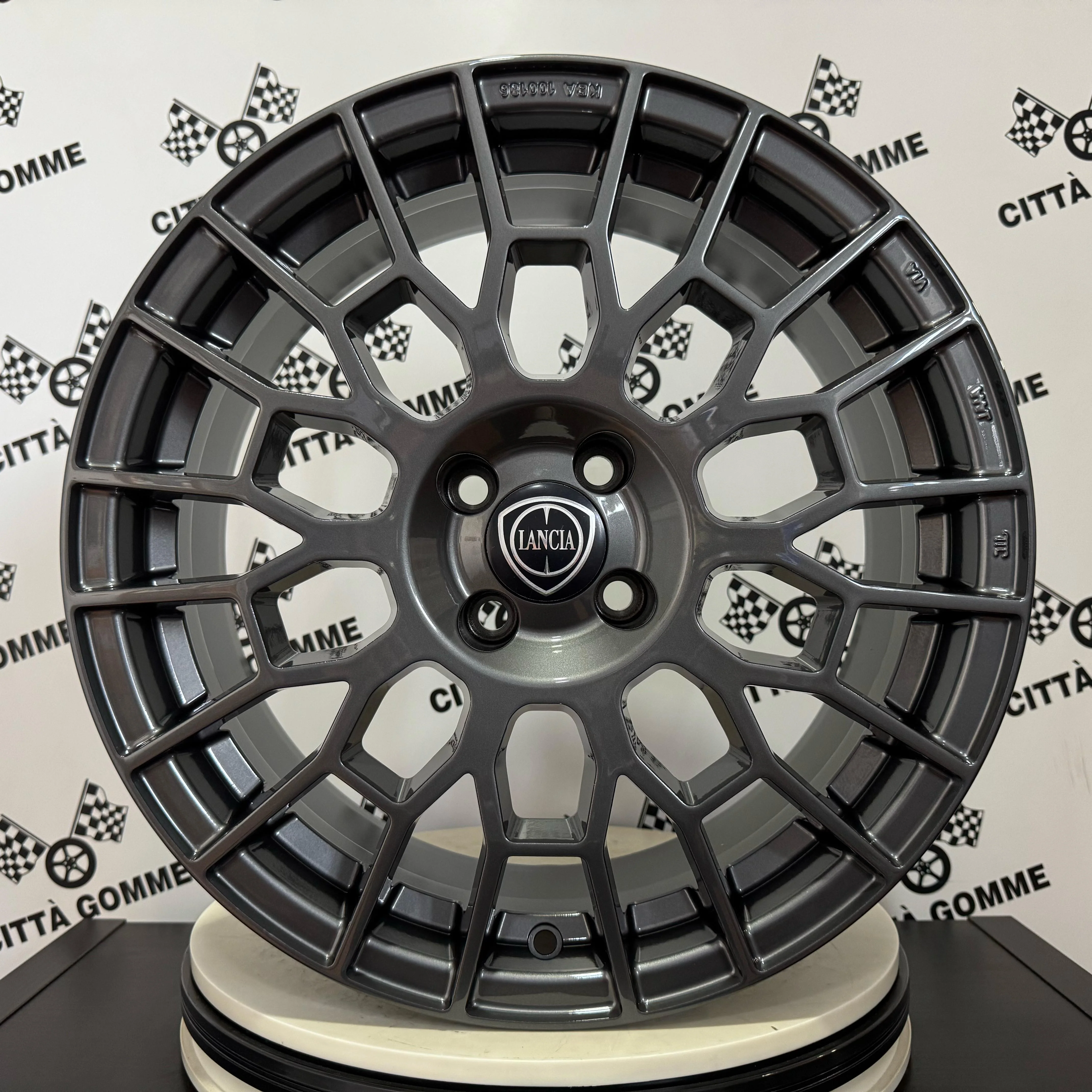 Set da 4 Cerchi in lega APX per LANCIA DELTA MUSA YPSILON LYBRA - Image 3