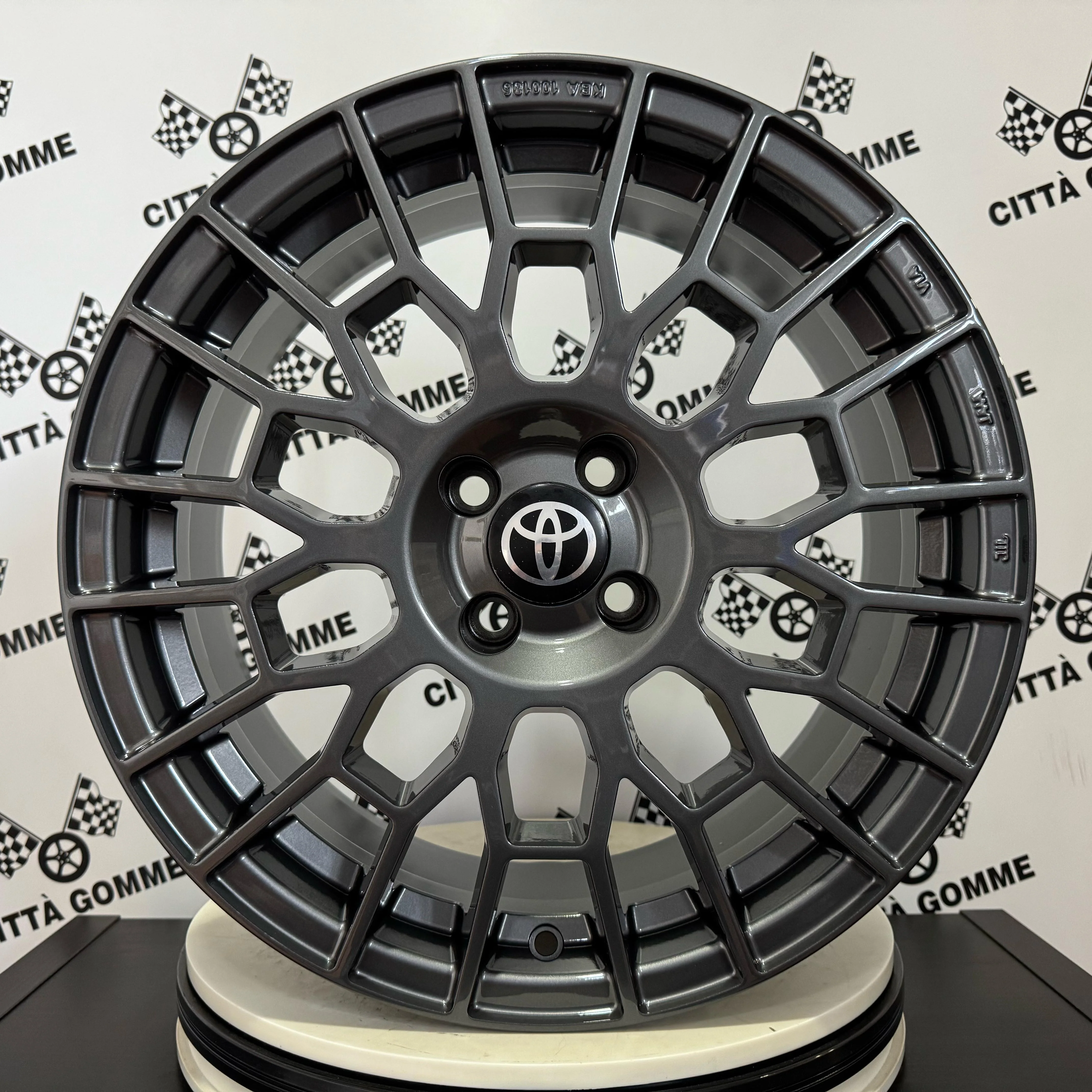 Set da 4 Cerchi in lega APX per TOYOTA COROLLA IQ YARIS - Image 3