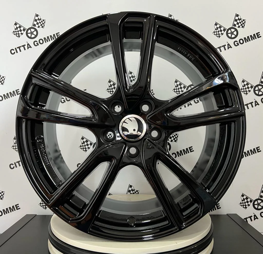 Set da 4 Cerchi in lega Astral per Skoda Karoq Kodiaq Octavia Superb Yeti Enyaq - Image 4
