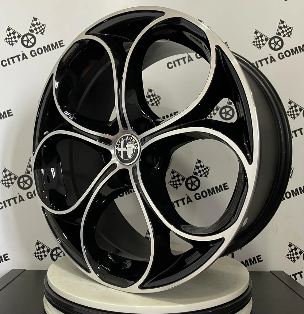 Set da 4 Cerchi in lega Drake per Alfa Romeo Giulia Doppia Misura - Image 2