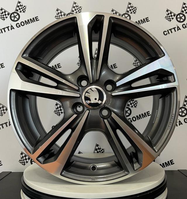 Set da 4 Cerchi in lega Astral per Skoda Citigo - Image 5