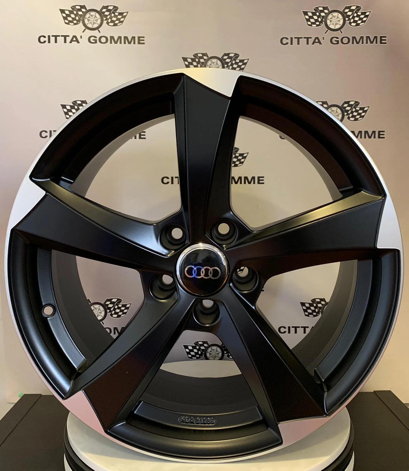 Set da 4 Cerchi in lega Ican per Audi A3 A4 A5 A6 A7 A8 TT Q2 Q3 Q5 Q7 Q8 - Image 2