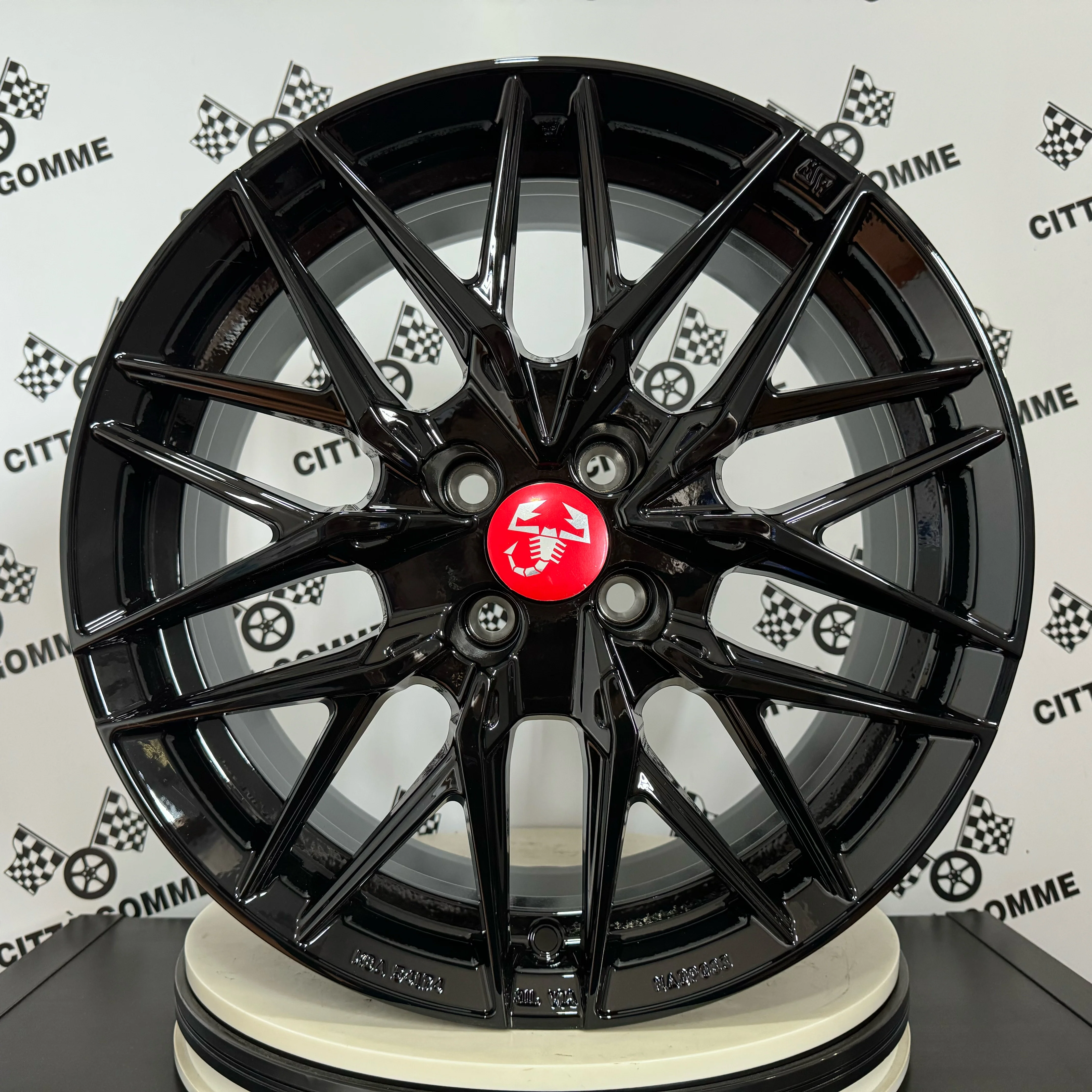 Set da 4 Cerchi in lega MSW50-4 per Abarth 500 595 SS esseesse - Image 12