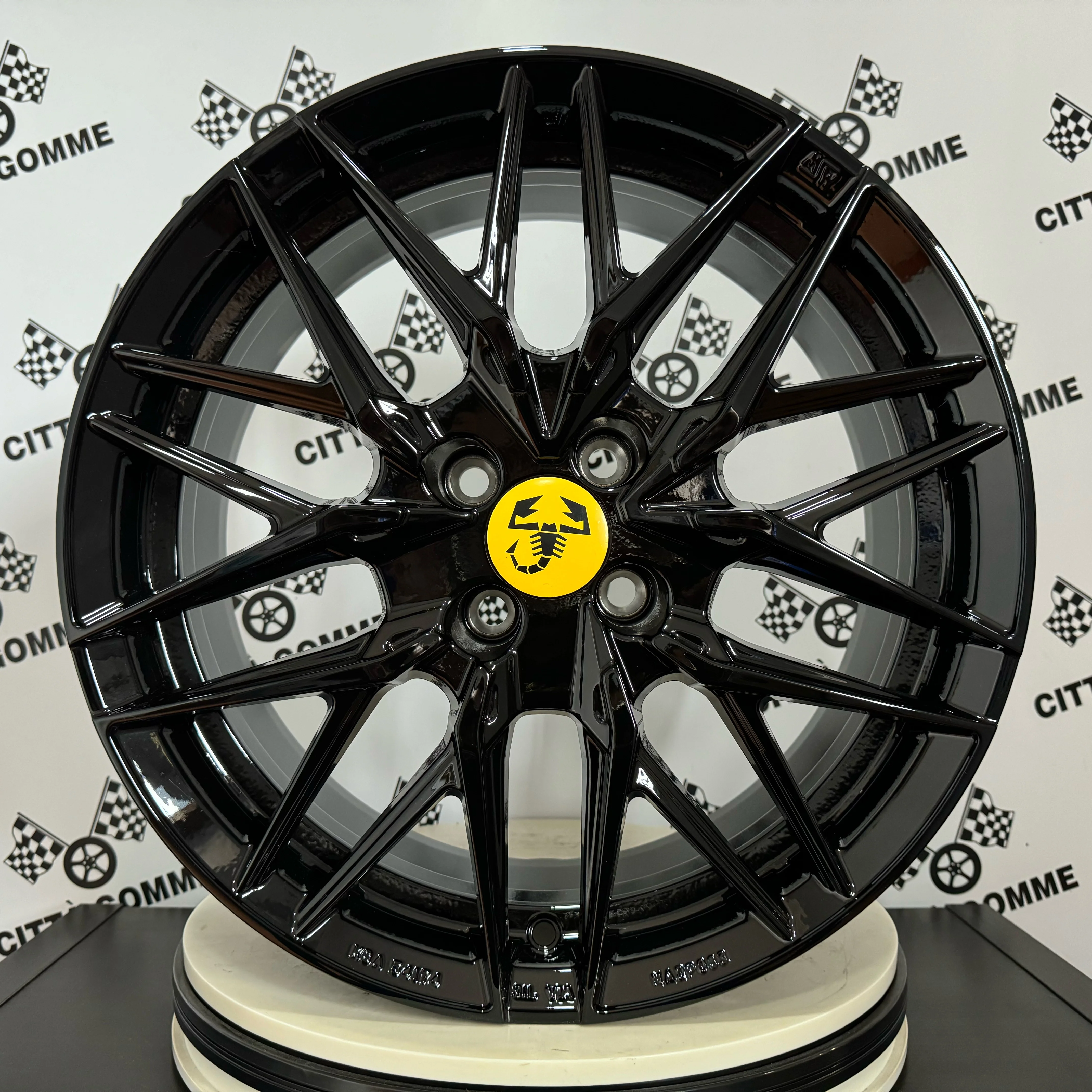 Set da 4 Cerchi in lega MSW50-4 per Abarth 500 595 SS esseesse - Image 8