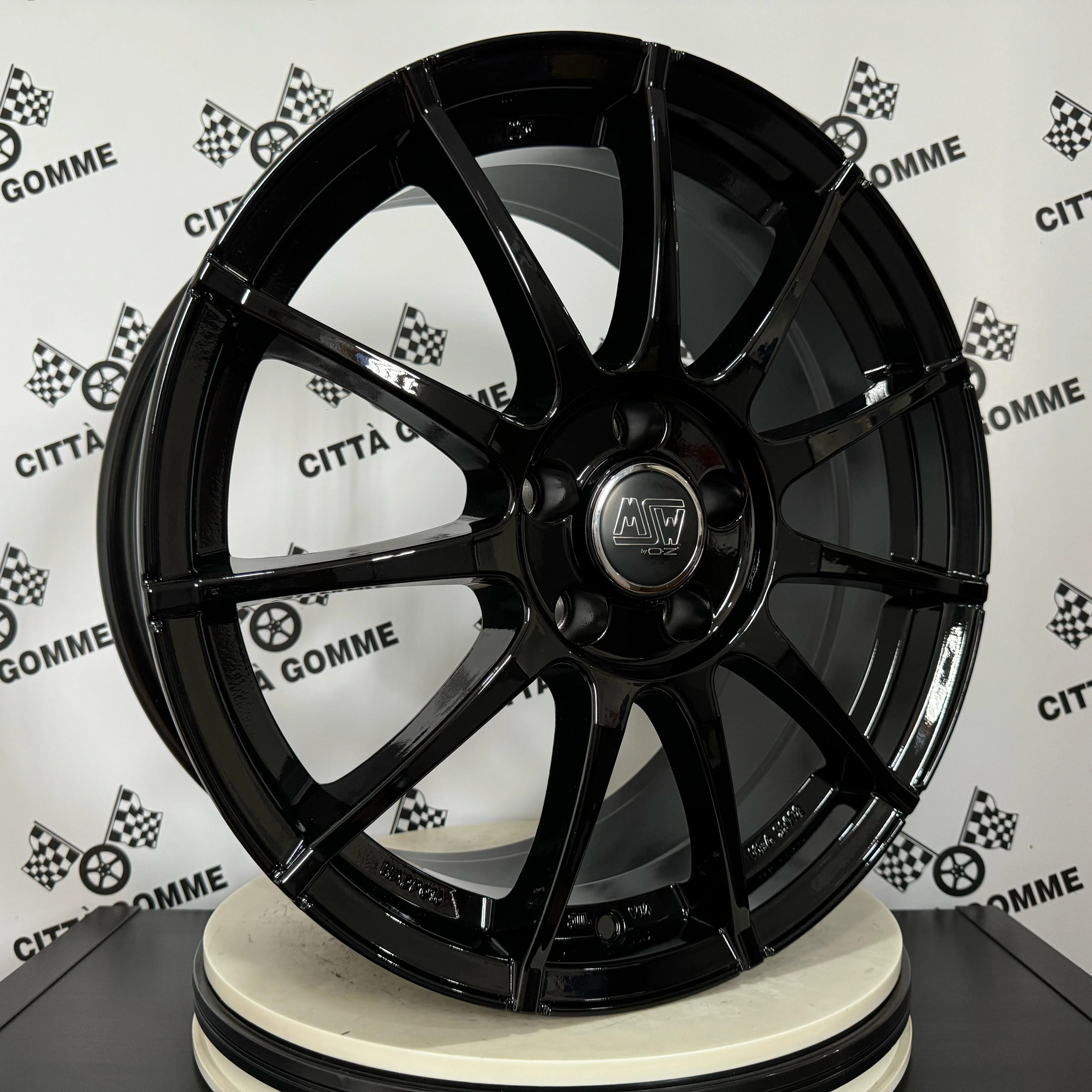 Set da 4 Cerchi in lega MSW85 per Audi A1 Sportback - Image 3