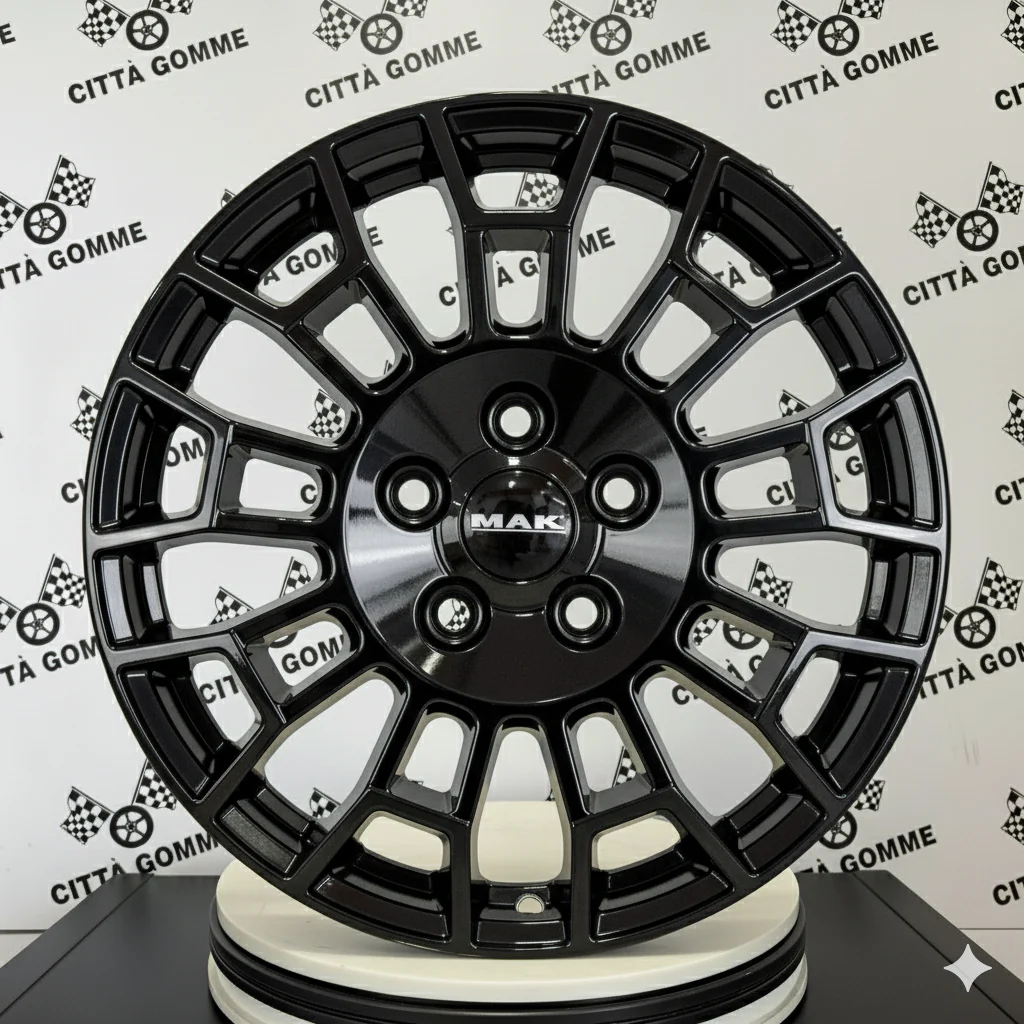 Set da 4 Cerchi in lega NOMAD per DACIA DUSTER - Image 2