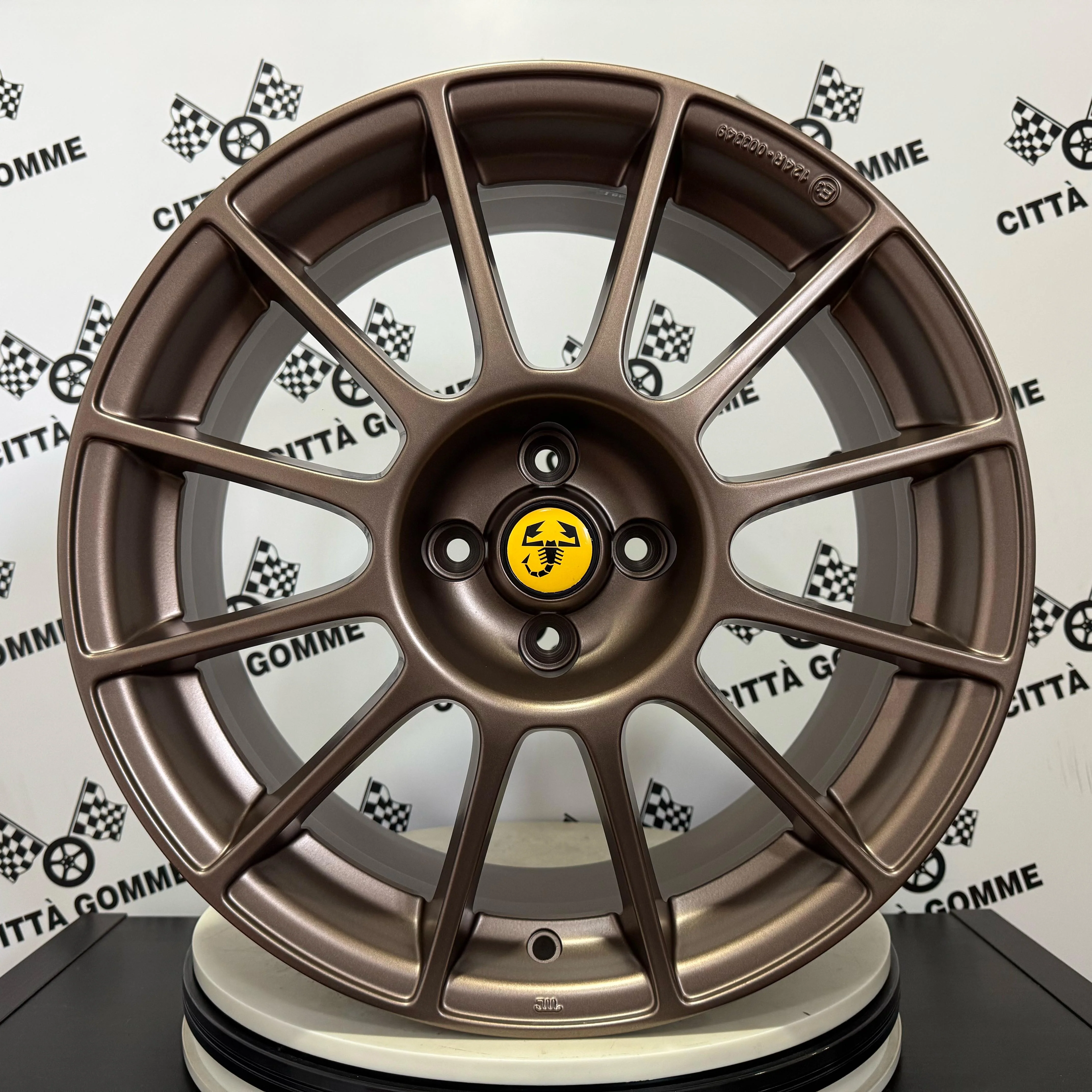 Set da 4 Cerchi in lega DEDICATI Abarth 500 595 SS esseesse YELLOW - Image 11